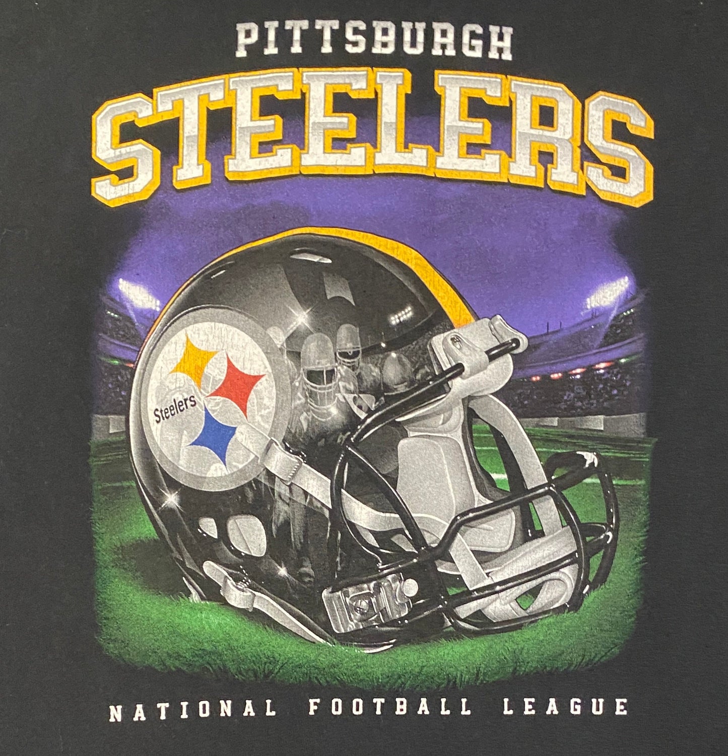 Pittsburgh Steelers Helmet Graphic Tee | Size Youth Large Fits Like Men's Medium | Vintage 2000s NFL Black T-Shirt |
