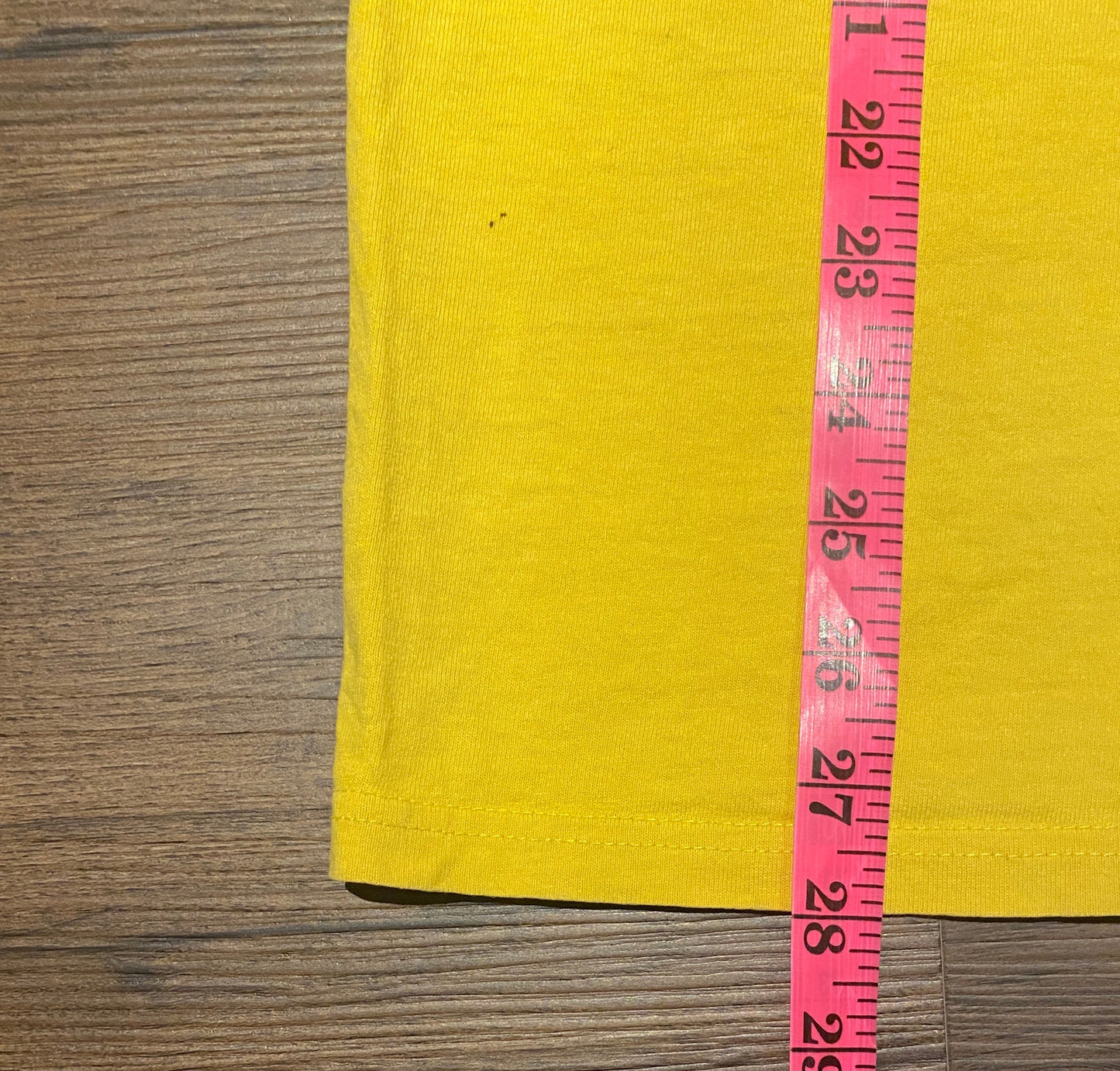 Nike Simple Swoosh Graphic Tee | Size X-Large | Vintage 2000s Tag Nike Branded Swoosh Yellow T-Shirt | Free Shipping to USA |