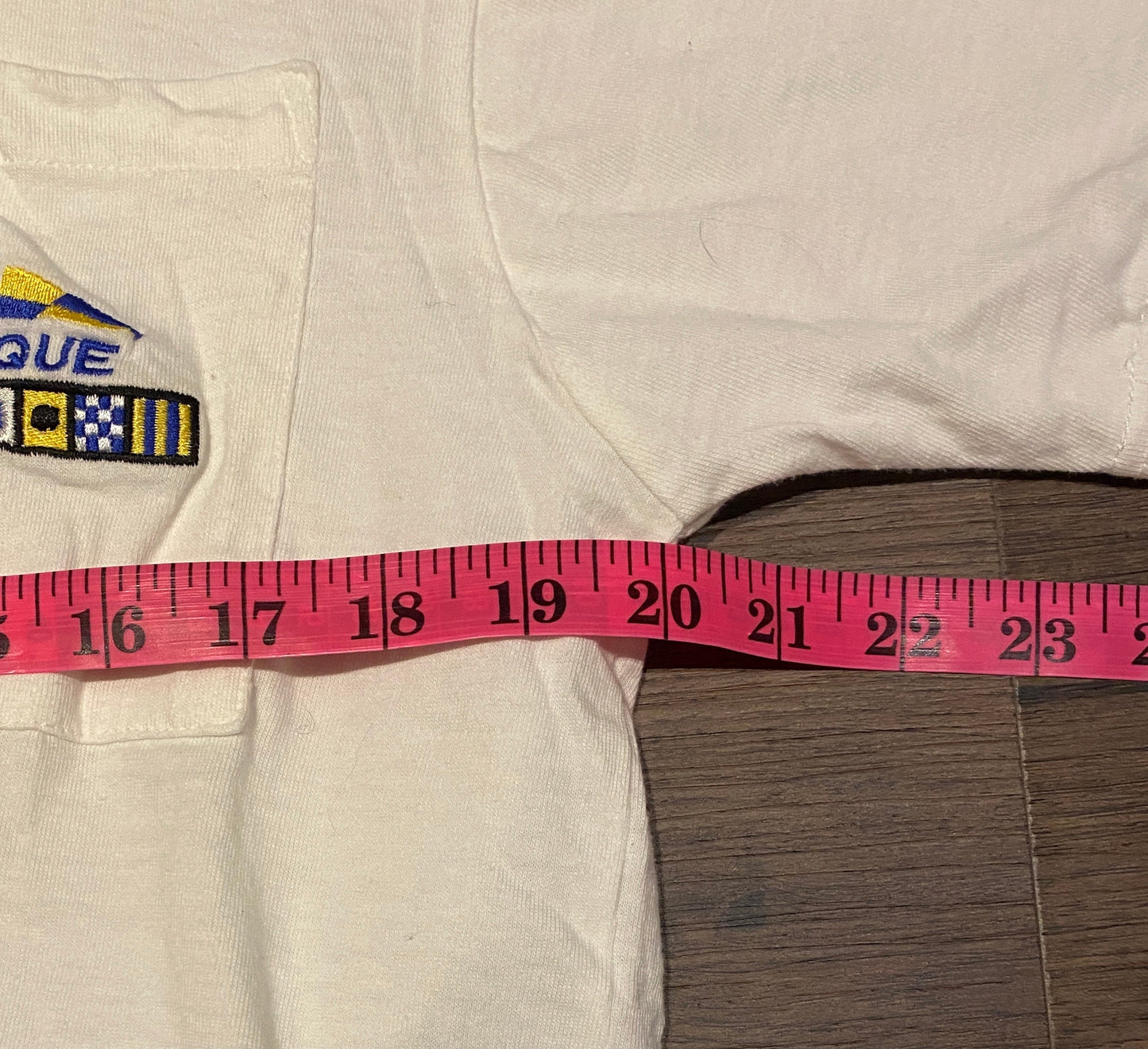Club Nautique Embroidered Graphic Tee | Size Medium | Vintage 1990s Sailing & Powerboating White T-Shirt |
