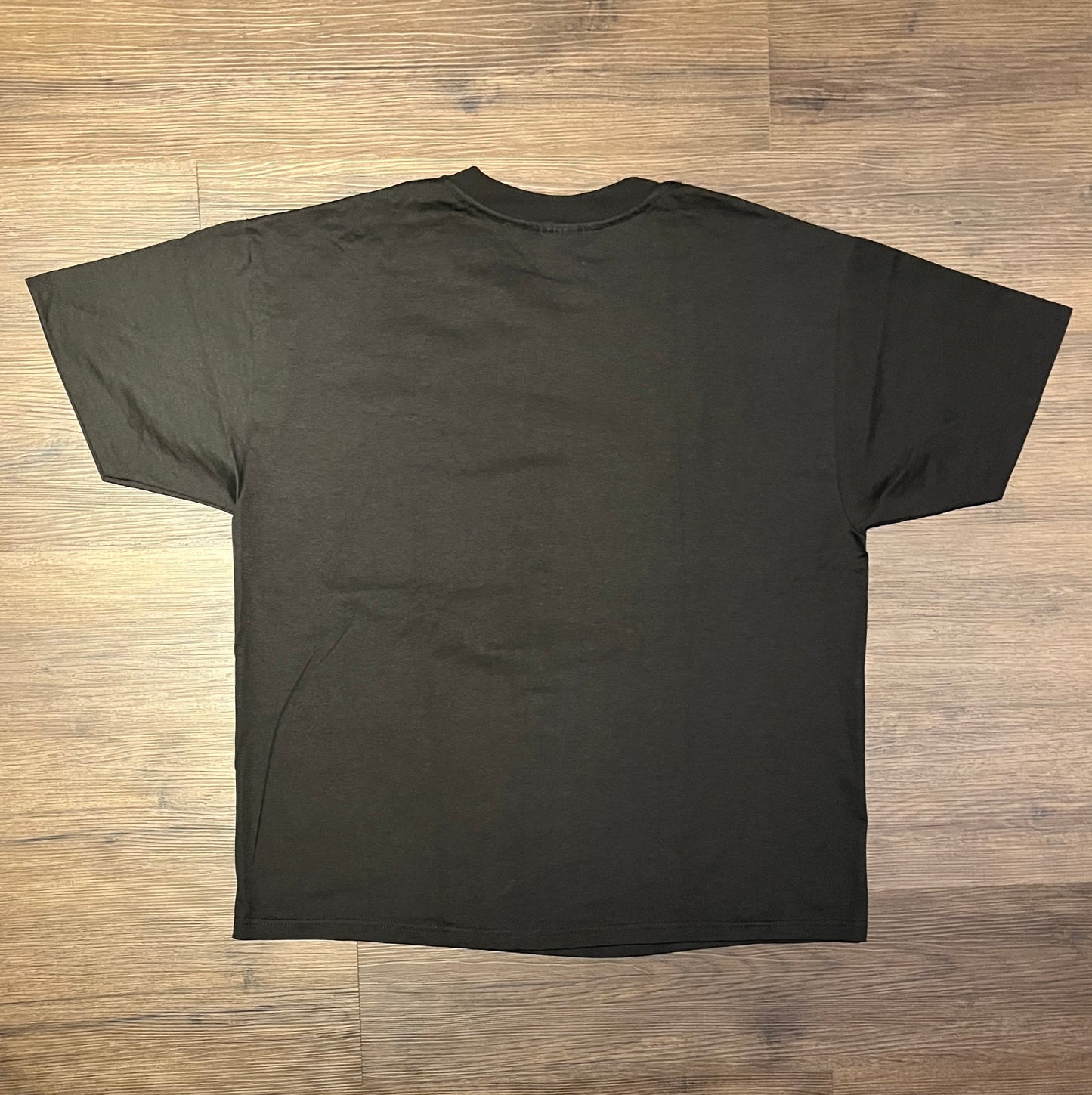Paradise Casino Texas Hold 'Em Graphic Tee | Size X-Large | Vintage 2000s Promotional Black T-Shirt | Toronto, Ontario|Free Shipping to USA|
