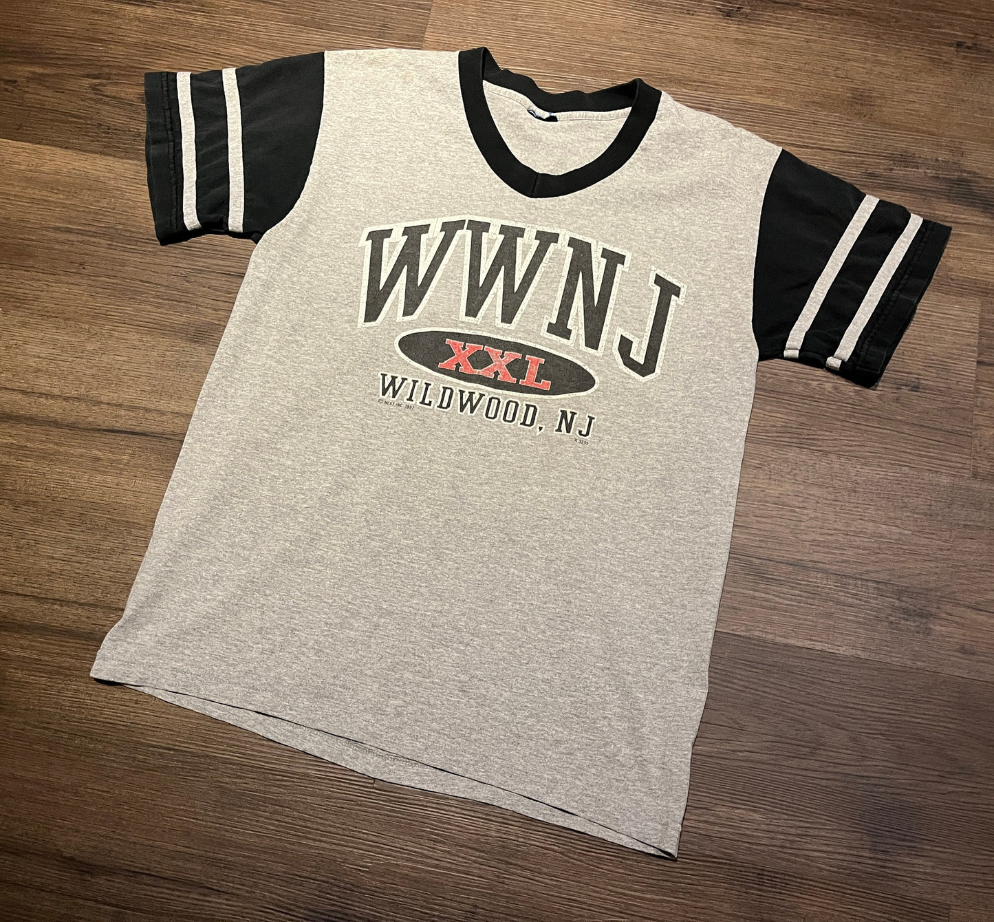 Wildwood, New Jersey Graphic Tee | Size Large | Vintage 1990s Tourist Grey T-Shirt | American City Tourist | Free Shipping to USA |