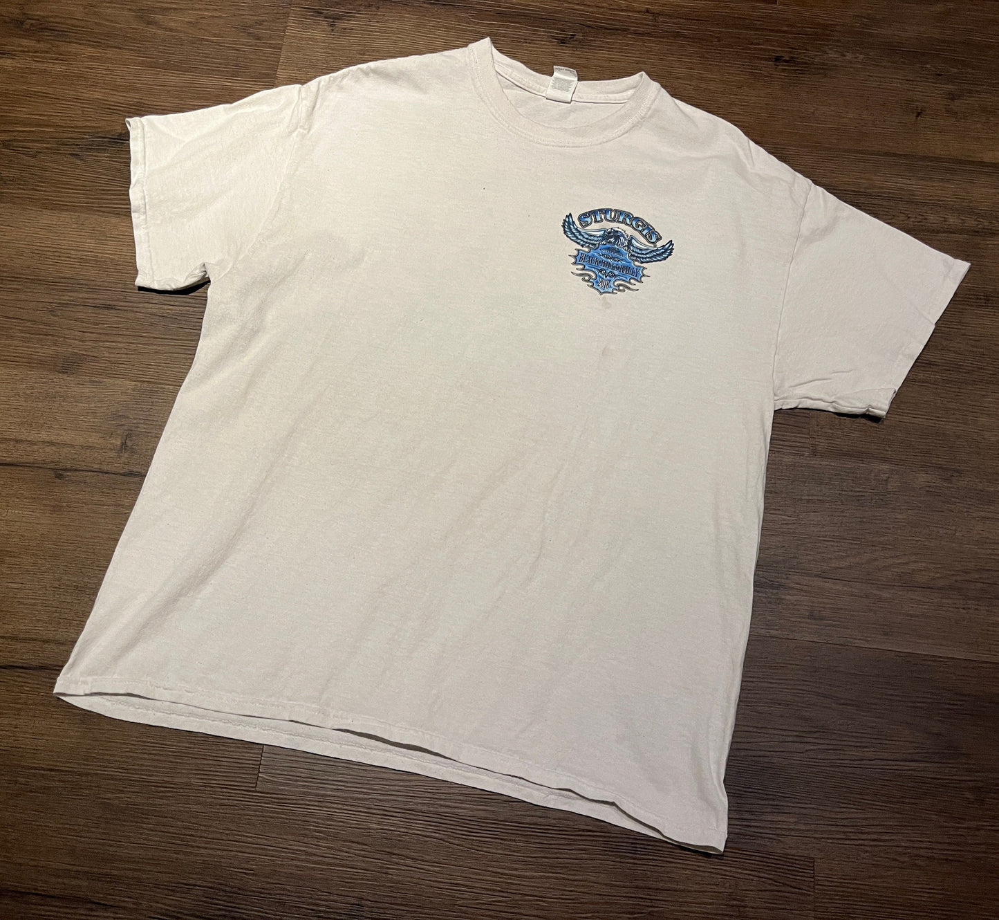 Black Hills Rally Sturgis Graphic Tee | Size X-Large | Vintage 2000s Biker White T-Shirt | Sturgis, South Dakota | Free Shipping to USA |