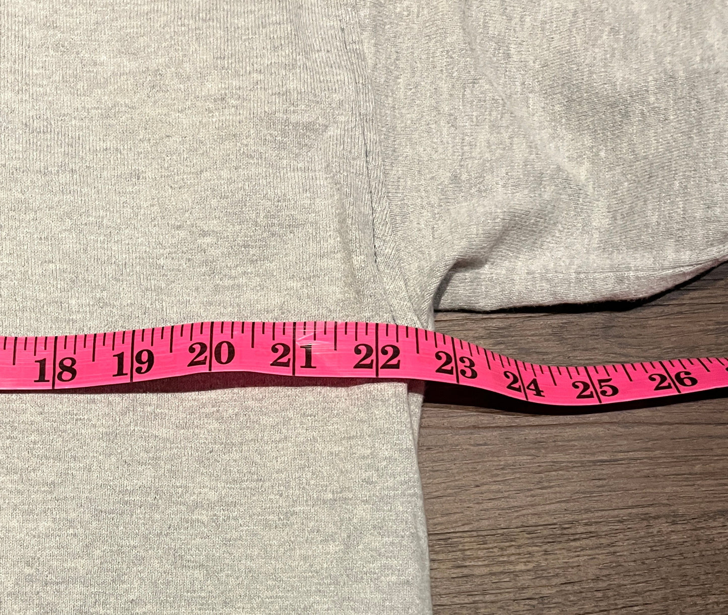 Ebtek Eddie Bauer Embroidered Graphic Tee | Size Large | Vintage 2000s Branded Promotional Grey T-Shirt |