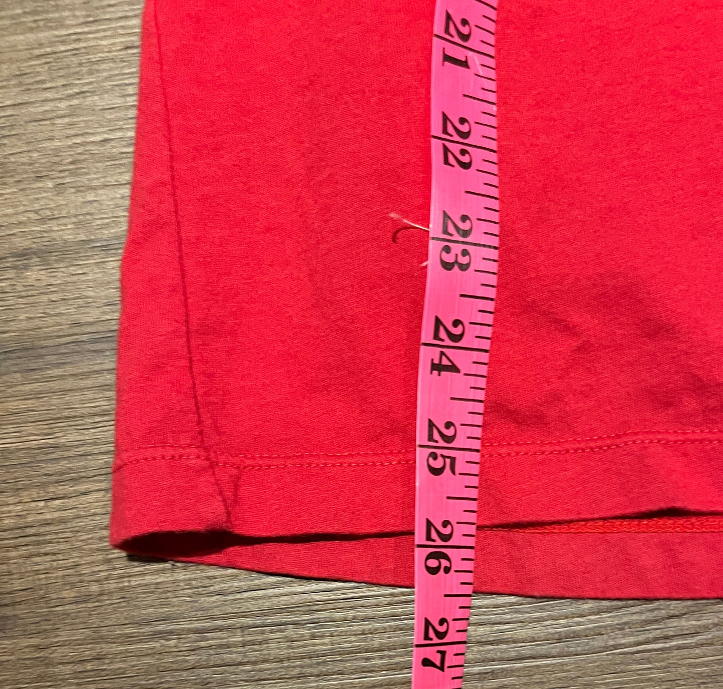 Team Canada Hockey Nike Graphic Tee | Size Medium | Vintage 2000s Hockey Embroidered Swoosh Red T-Shirt |