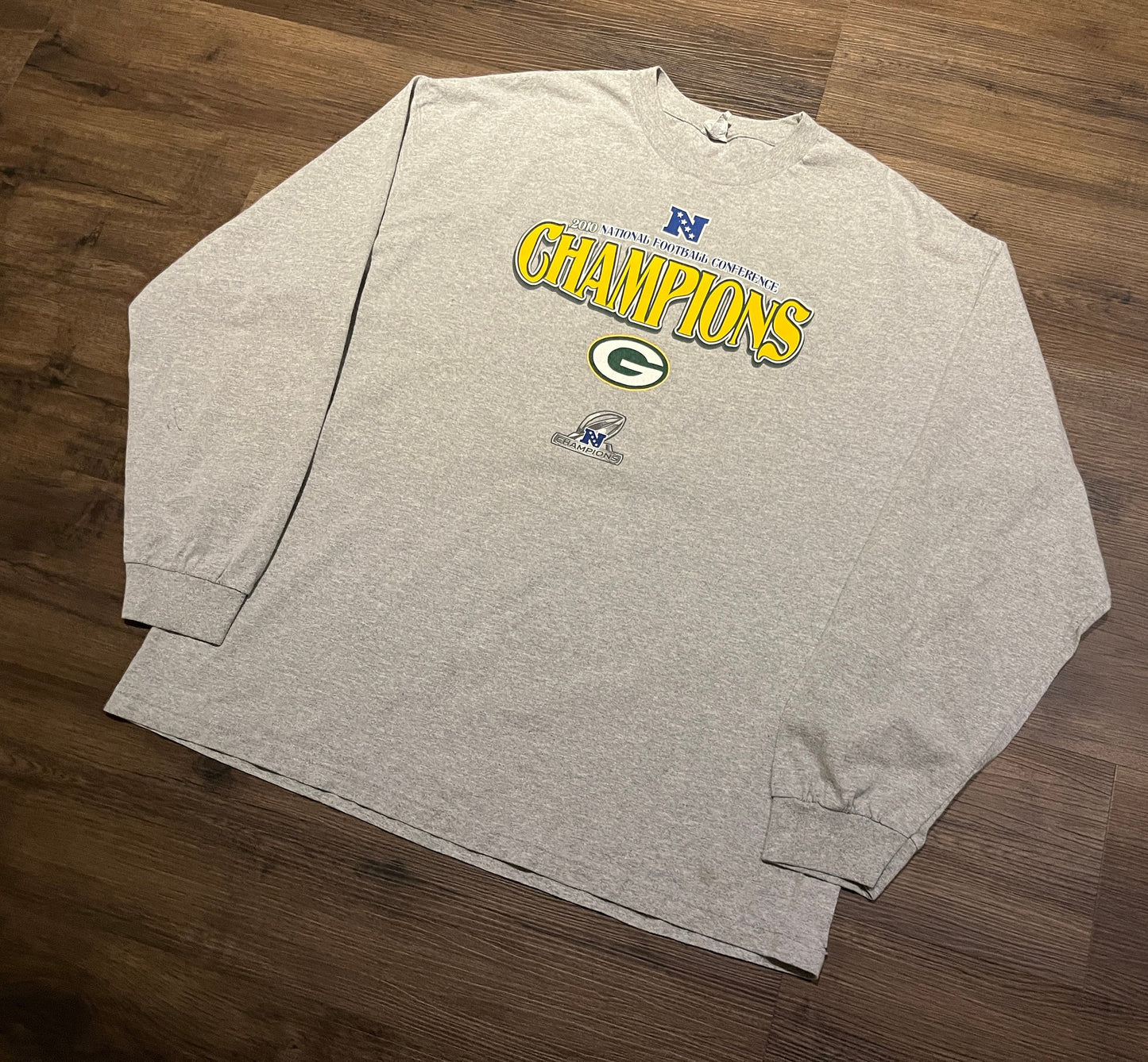 Green Bay Packers NFC Champions 2010 Graphic Tee | Size XX-Large | Vintage 2000s NFL Football Grey T-Shirt |