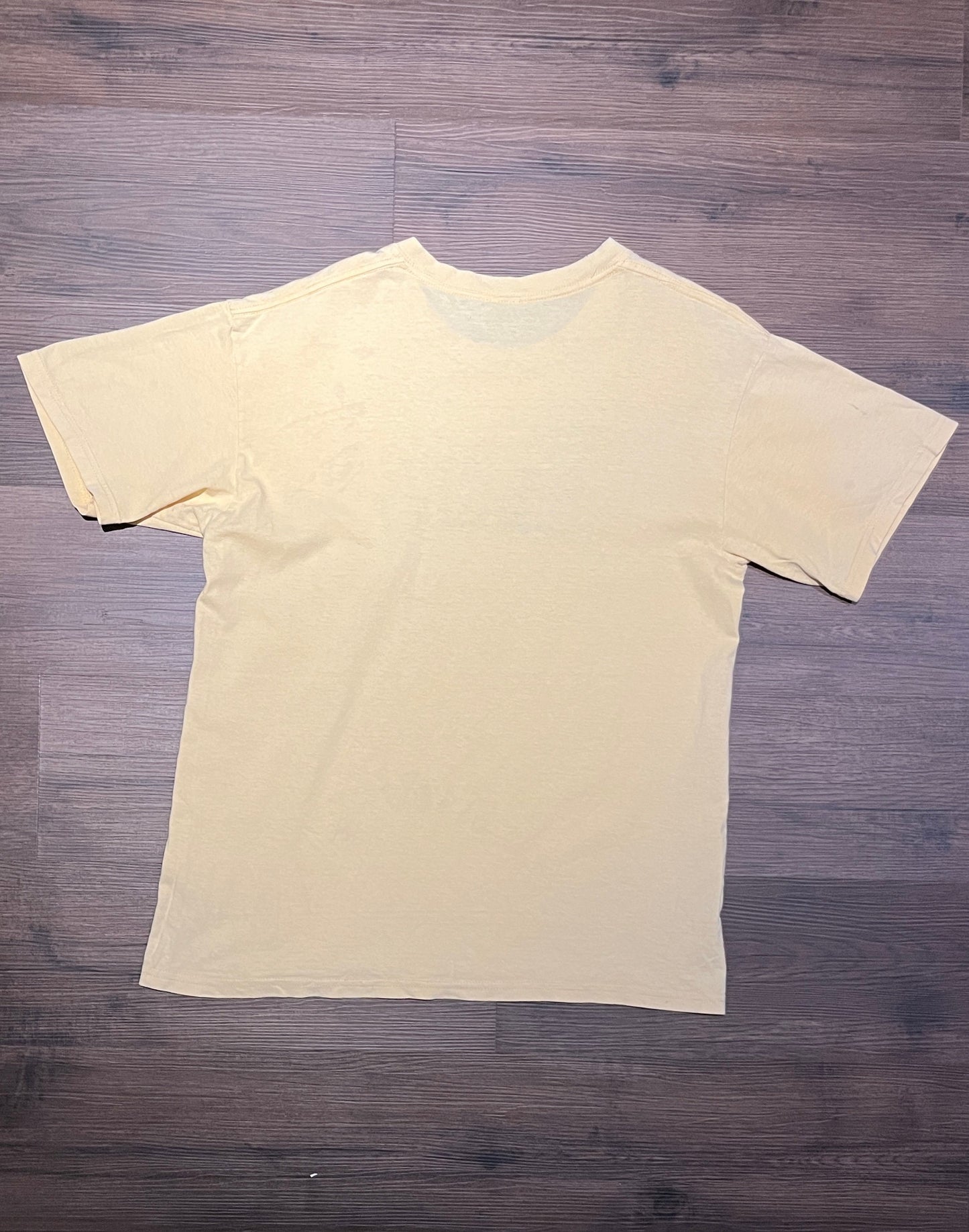 Relax Virginia Beach, VA Embroidered Graphic Tee | Size X-Large | Vintage 2000s Tourist Promotional Yellow T-Shirt | Free Shipping to USA |