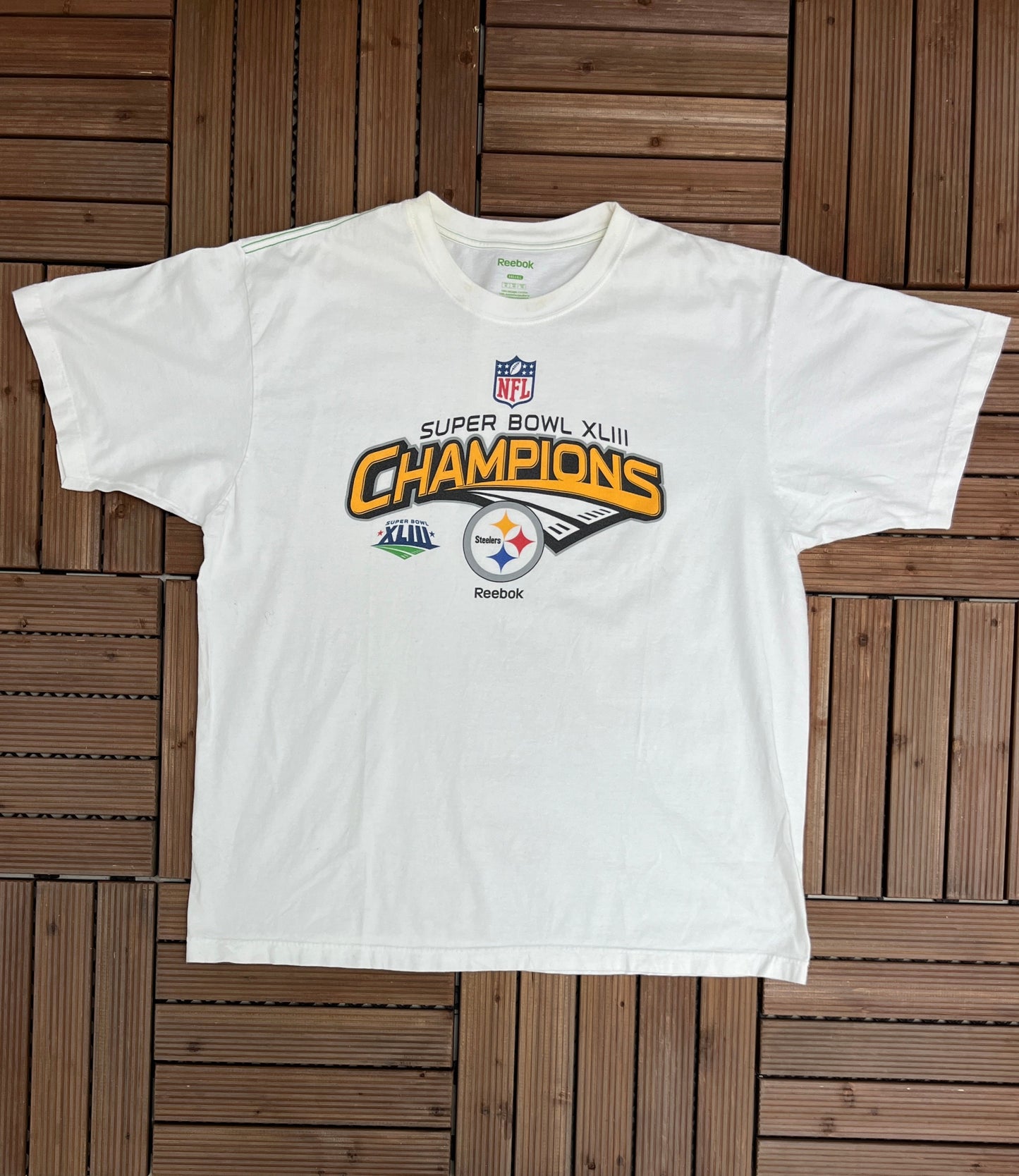 Pittsburgh Steelers Super Bowl XLIII Champions Graphic Tee | Size X-Large | Vintage 2000s NFL Football White T-Shirt |