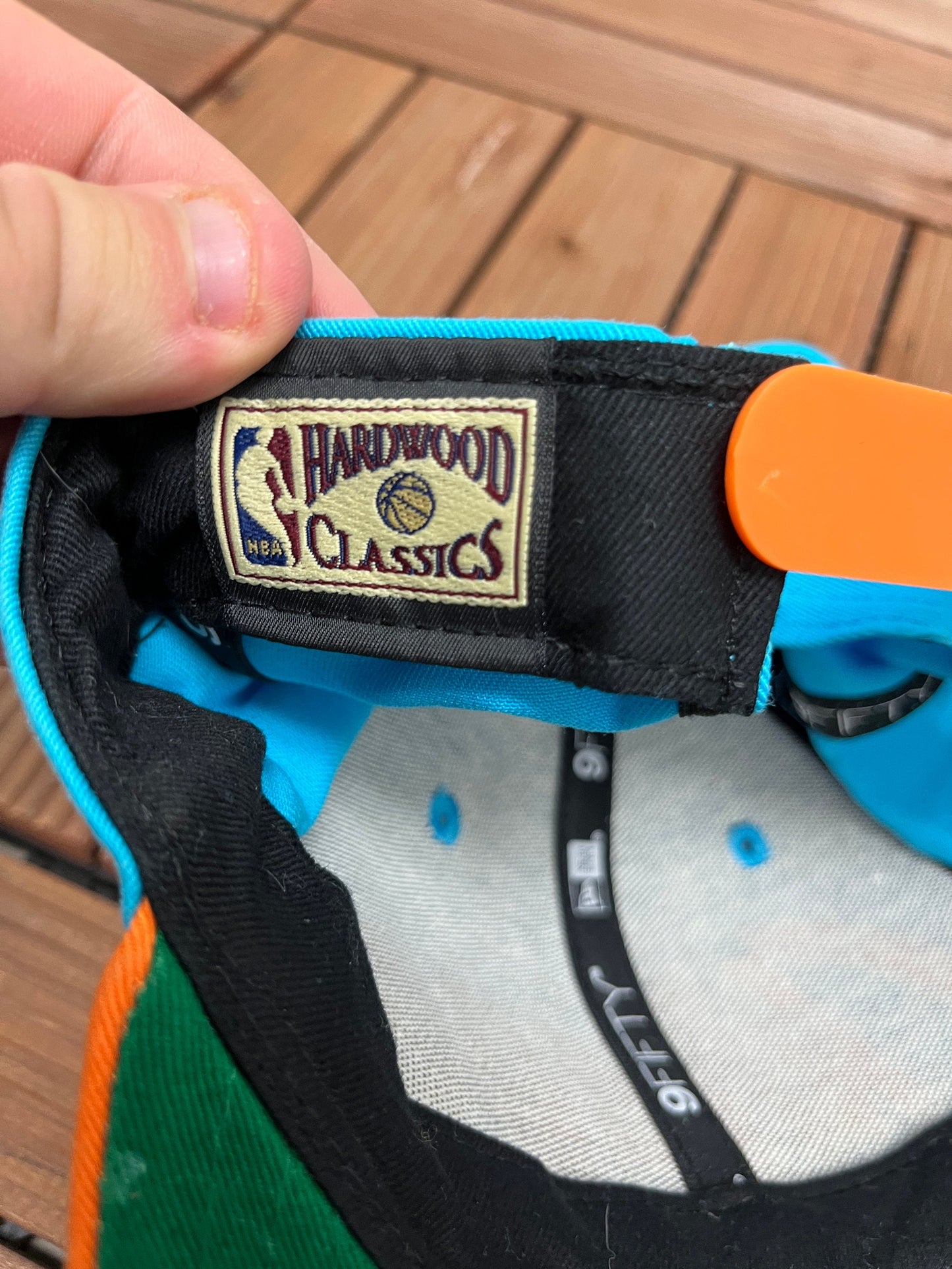 Chicago Bulls Embroidered Graphic Hat | Adjustable With Snap Back | Vintage 2000s New Era NBA Basketball Blue Cap |