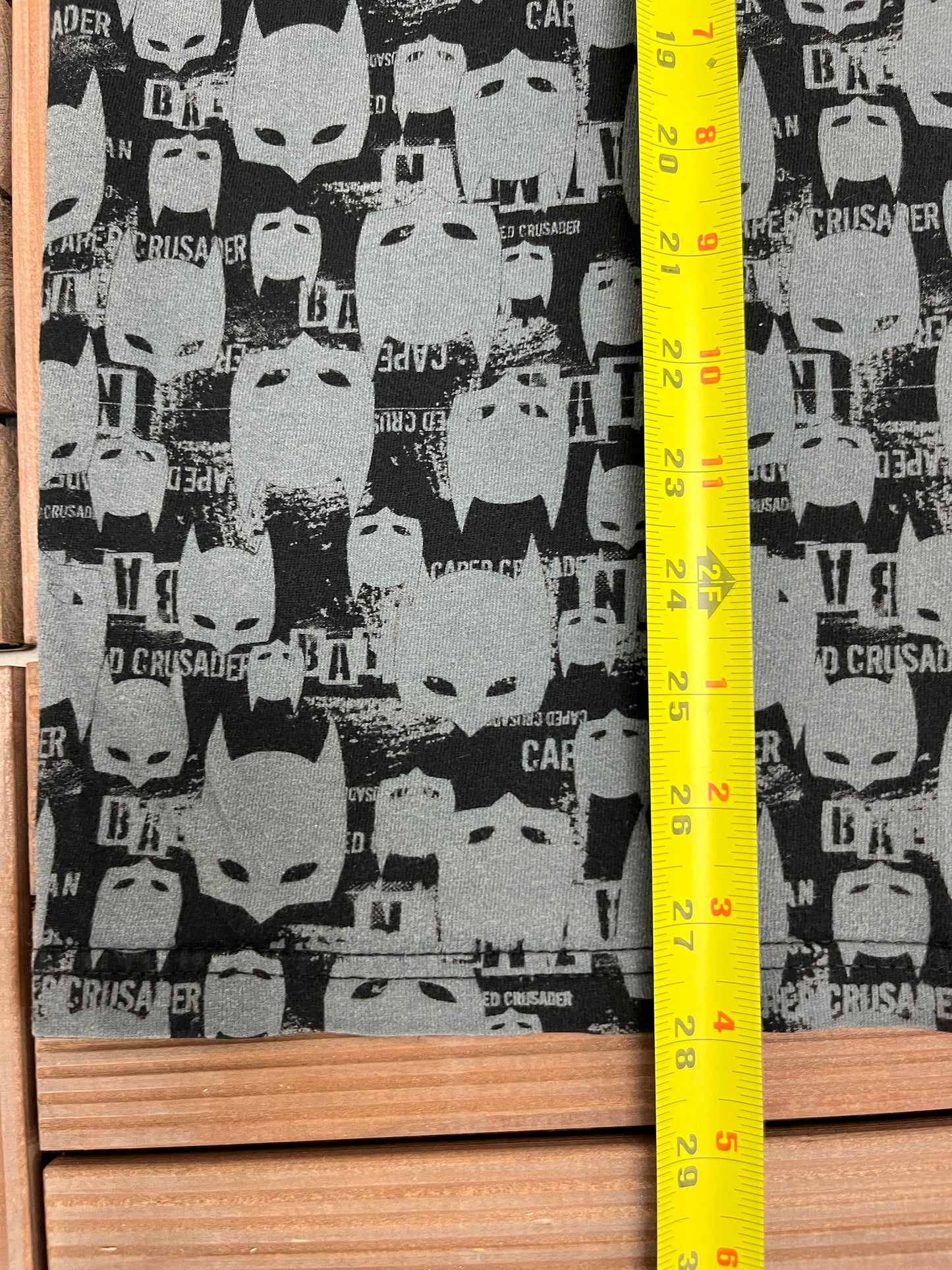 Batman All Over Print Graphic Tee | Size Large | Vintage 2000s Retro Superhero Graphic T-Shirt |