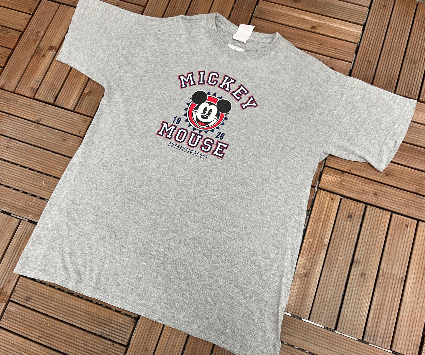 Mickey Mouse Authentic Sport Disney Graphic Tee | Size X-Large | Vintage 2000s Grey Disney Cartoon T-Shirt | Free Shipping to USA |