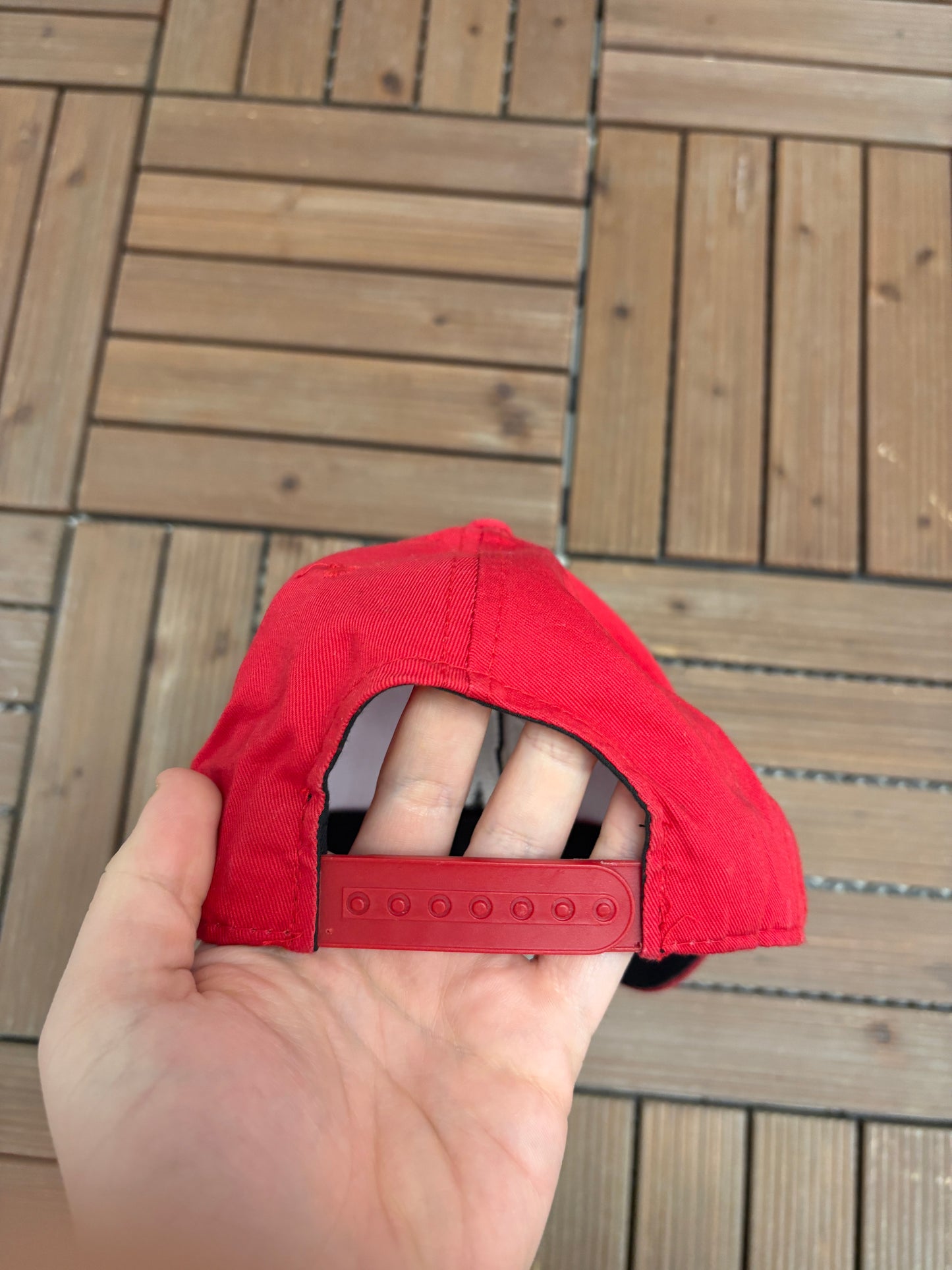Wisconsin Badgers Embroidered Graphic Hat | Snap Back | Vintage 2000s College Sports Red Cap |