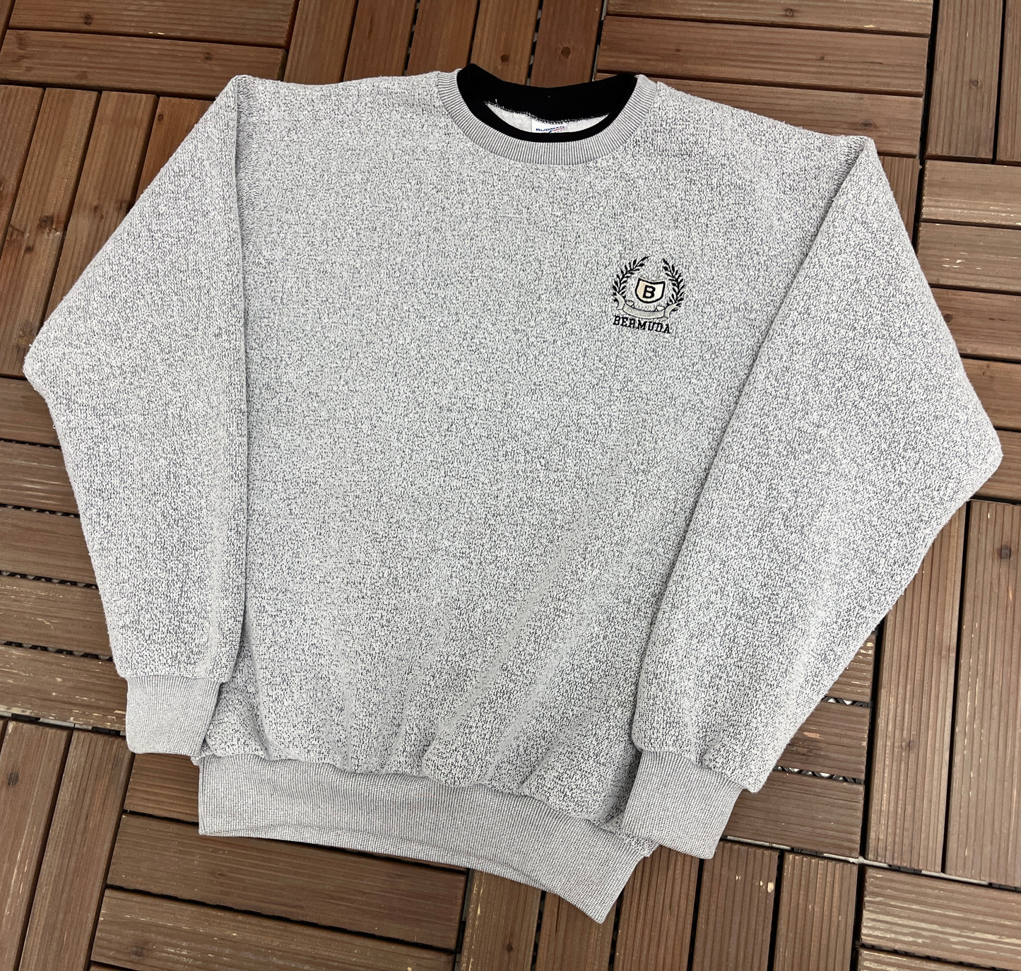 Bermuda Crest Embroidered Graphic Crewneck | Size Large | Vintage 1990s Grey Fleece Sweater |