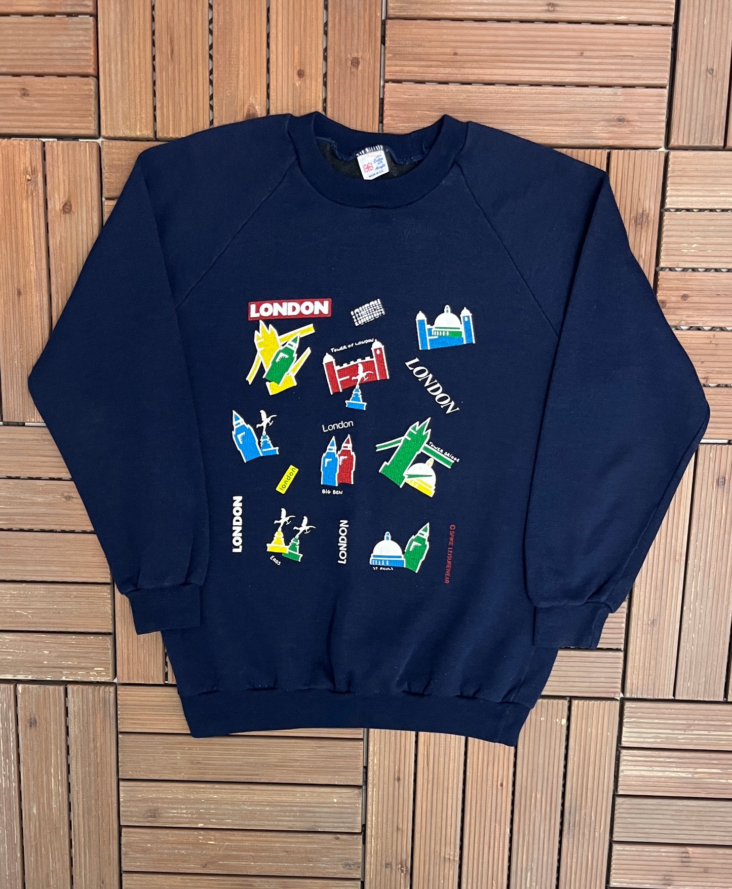 London Tourist Attractions Graphic Crewneck | Size Large | Vintage 1990s Tourist Blue Sweater |