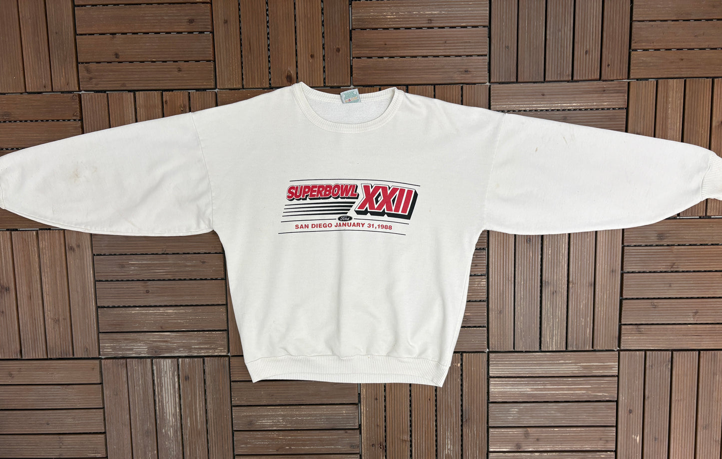 Super Bowl XXII Graphic Crewneck | Size X-Large | Vintage 1980s NFL Football White Sweater |