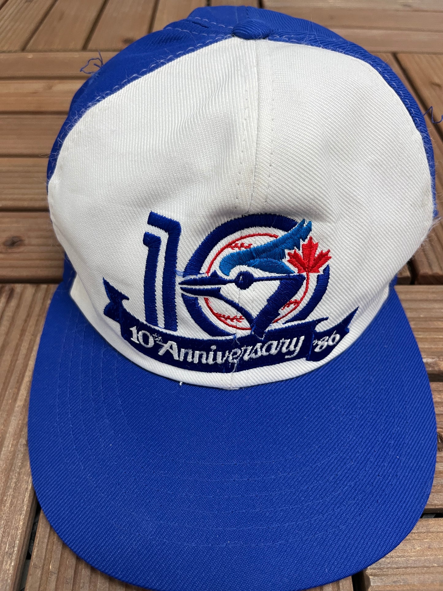 Toronto Blue Jays 10th Anniversary Graphic Hat | Snap Back | Vintage 1980s MLB Baseball White Cap |