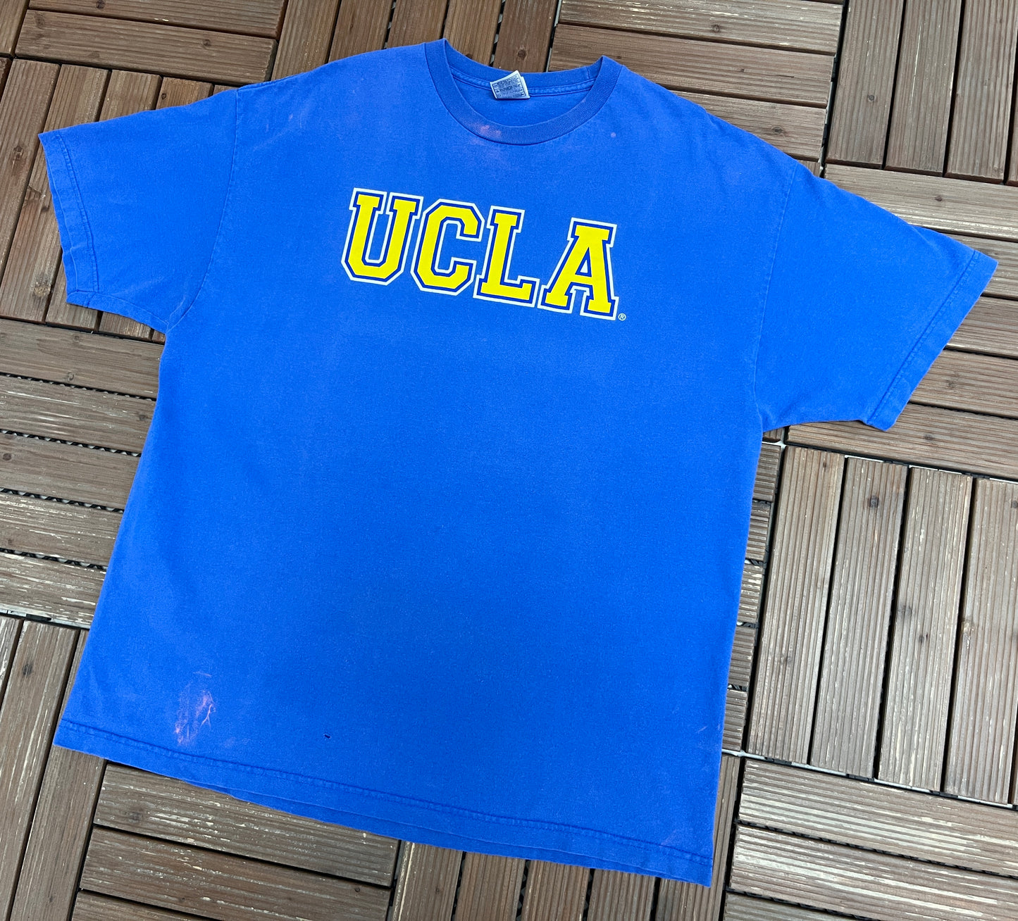 UCLA Bruins Spell Out Graphic Tee | Size XX-Large | Vintage 2000s College Sports Blue T-Shirt |