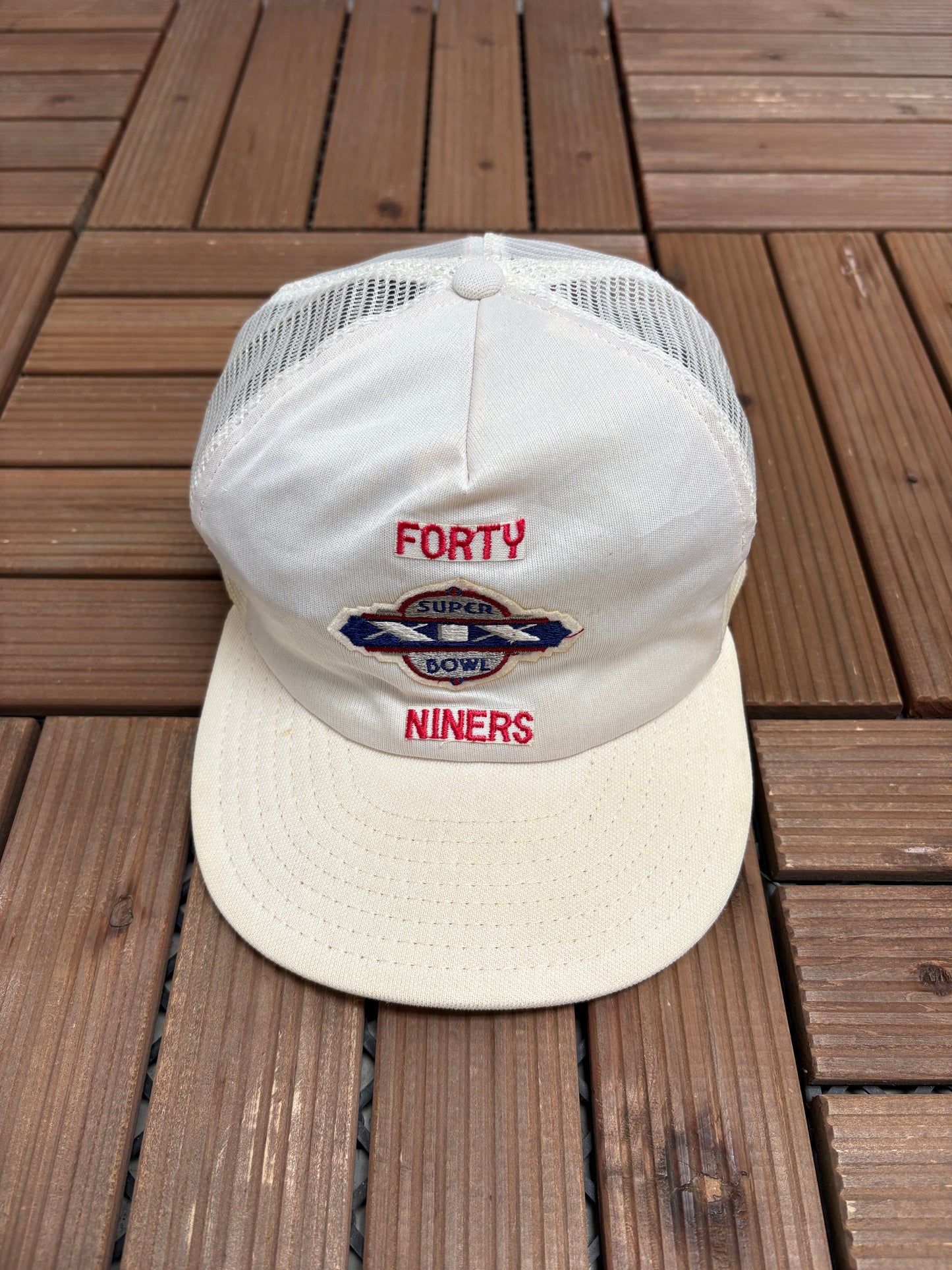 San Francisco 49ers Super Bowl XIX Graphic Hat | Snap Back | Vintage 1980s NFL Football White Cap |