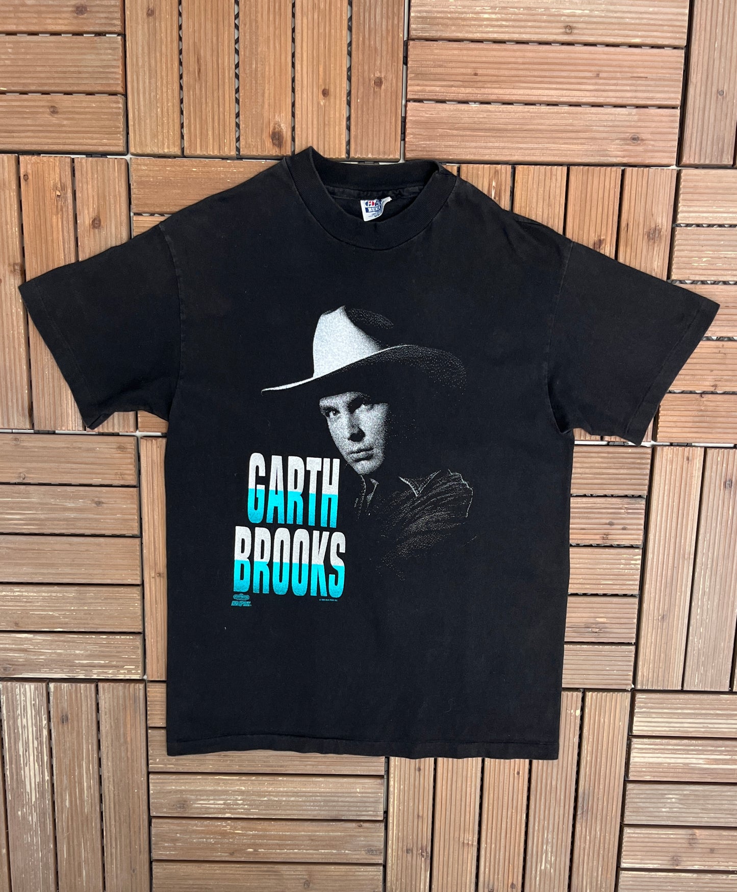 Garth Brooks 1992 Graphic Tee | Size Medium | Vintage 1990s Country Music Black T-Shirt |