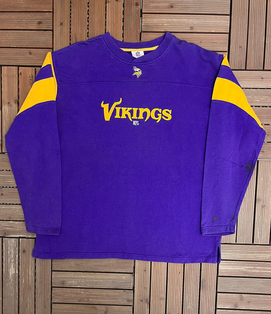 Minnesota Vikings Graphic Crewneck | Size X-Large | Vintage 2000s NFL Football Purple Sweater |