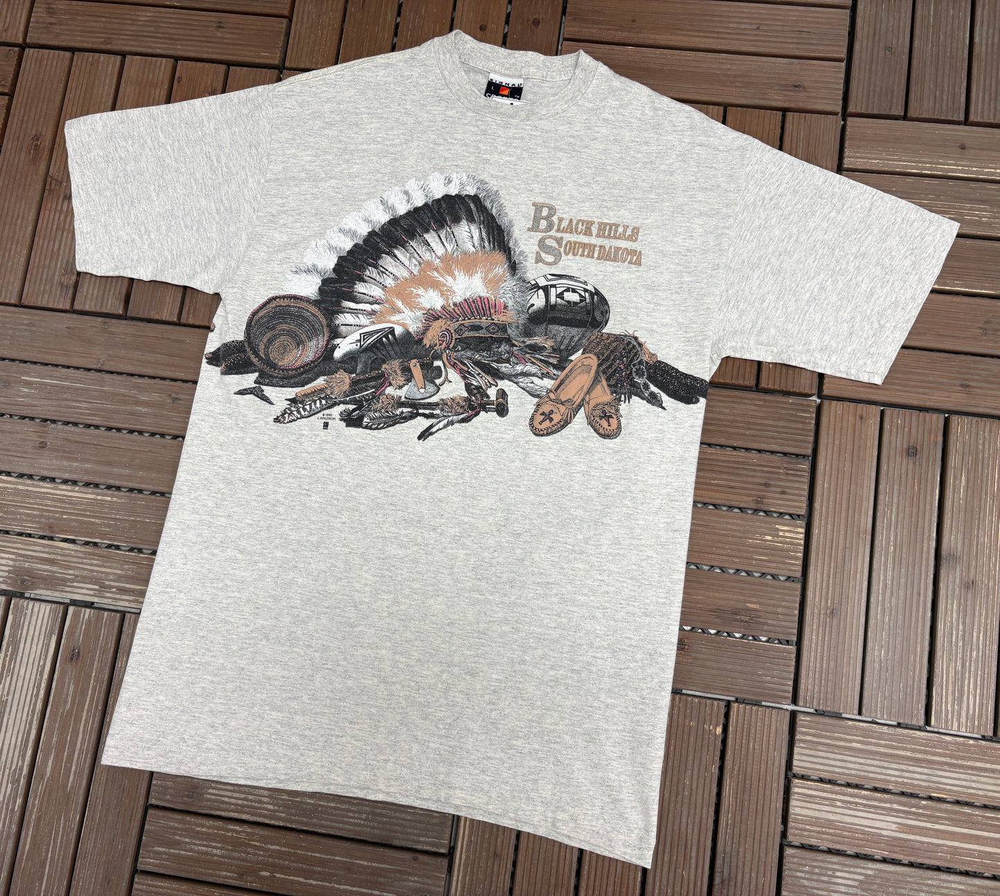 Black Hills, South Dakota Scenic Graphic Tee | Size Large | Vintage 1990s Tourist Grey T-Shirt |