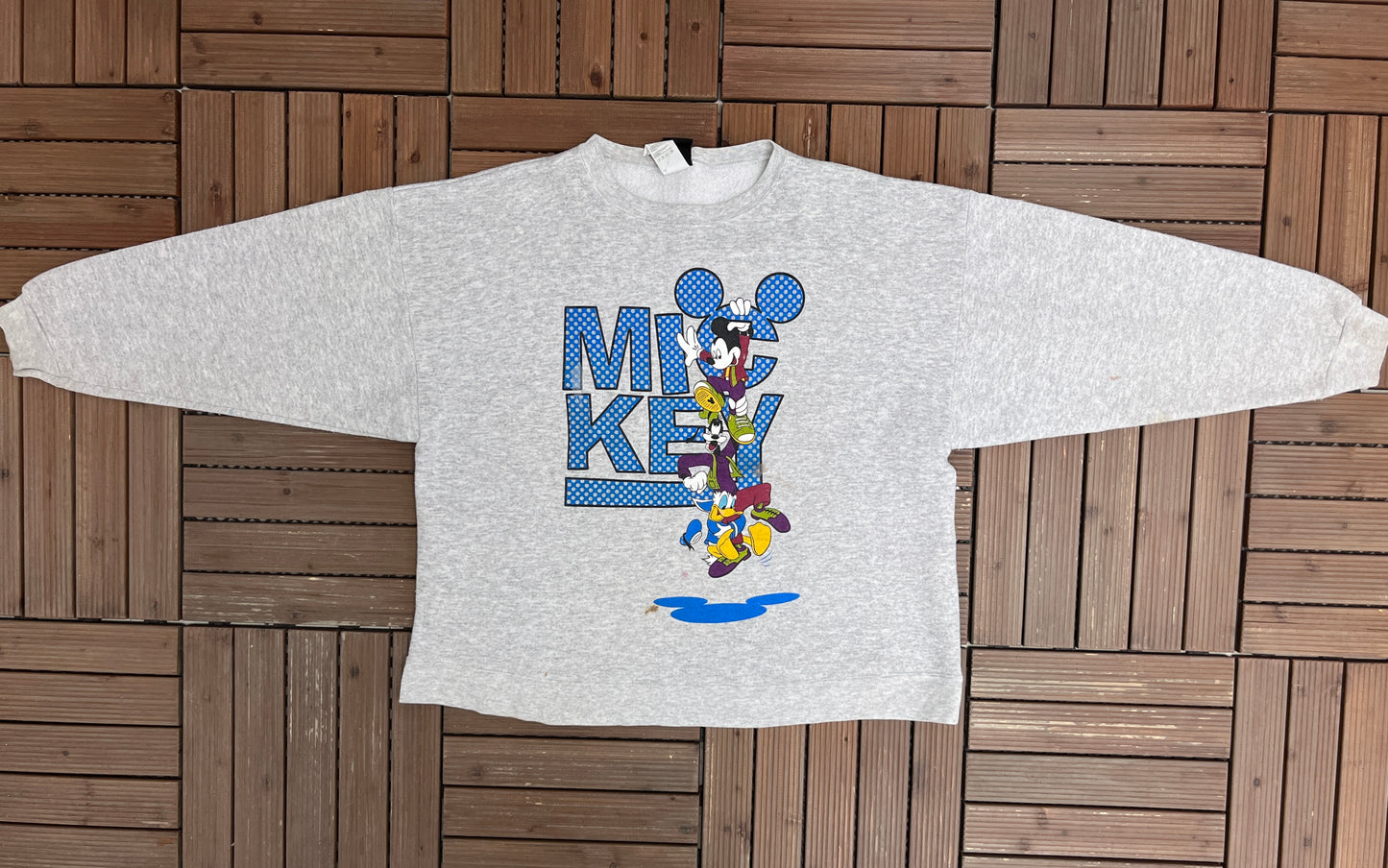 Mickey Mouse Cartoon Graphic Crewneck | Size Large/XL | Vintage 1990s Promotional Cartoon Grey Sweatshirt |