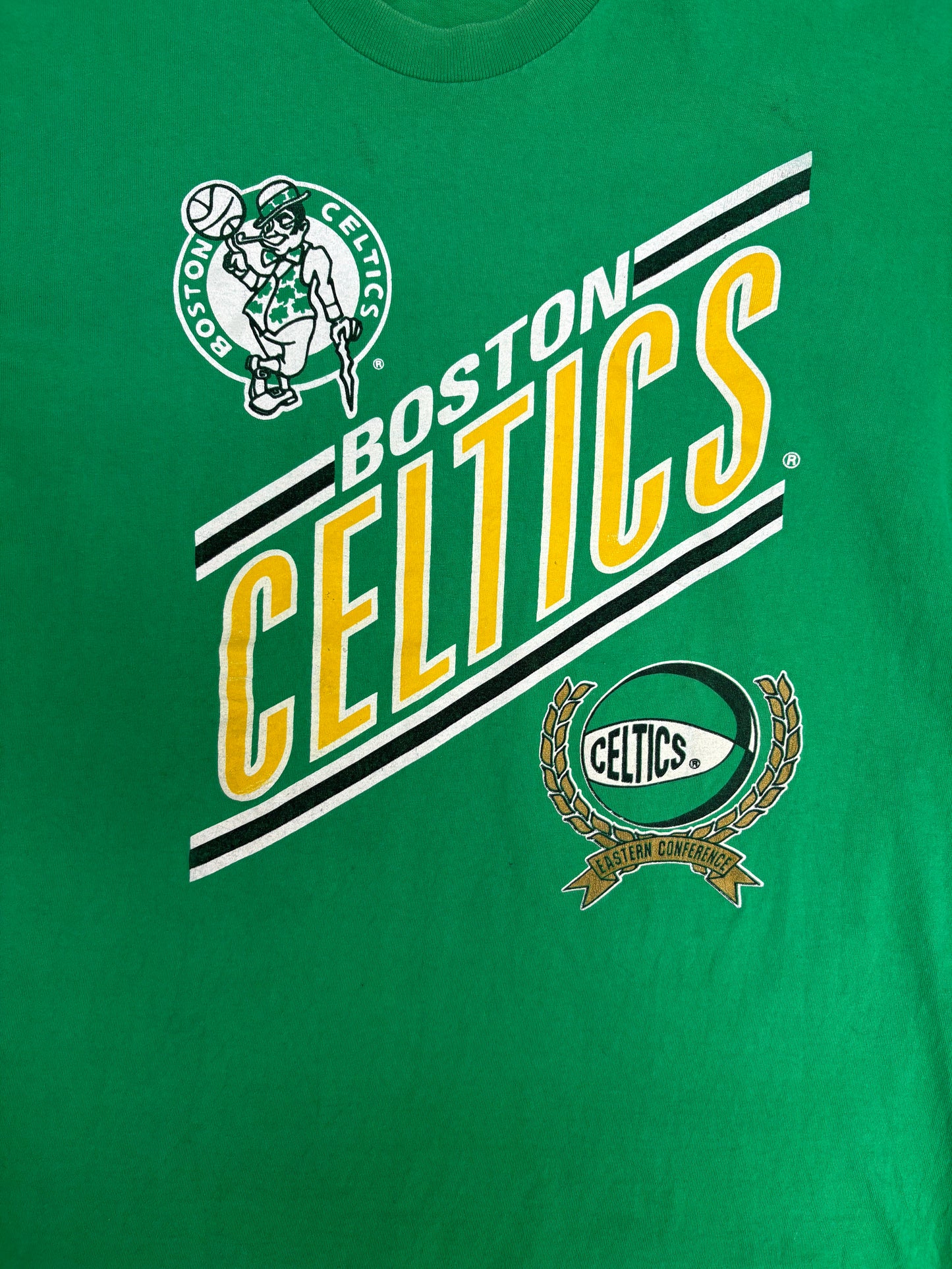 Boston Celtics Graphic Tee | Size X-Large | Vintage 1990s NBA Basketball Green T-Shirt |