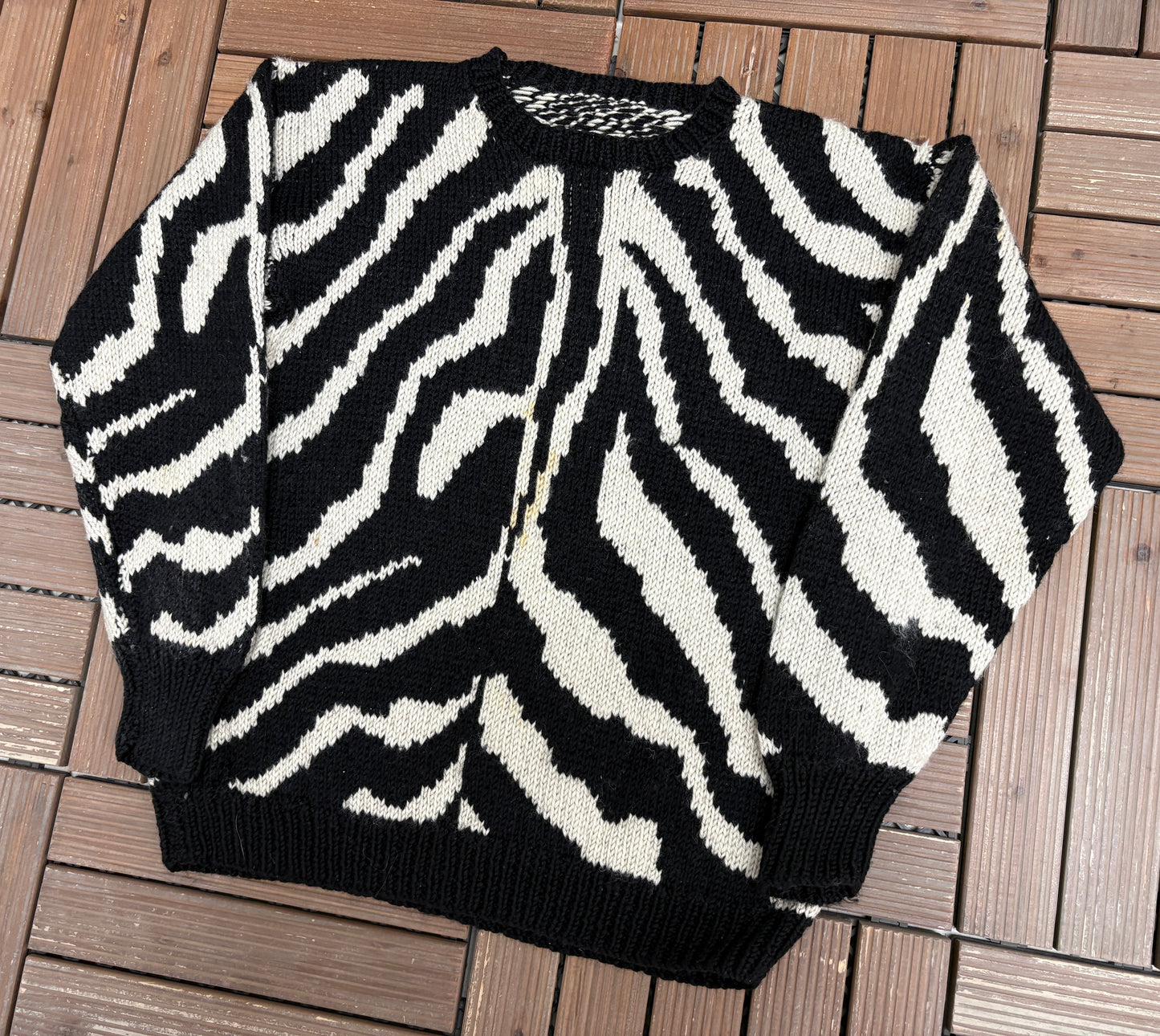 Abstract Pattern Knit Sweater | Size Small | Vintage 1990s Knit Black Sweatshirt |