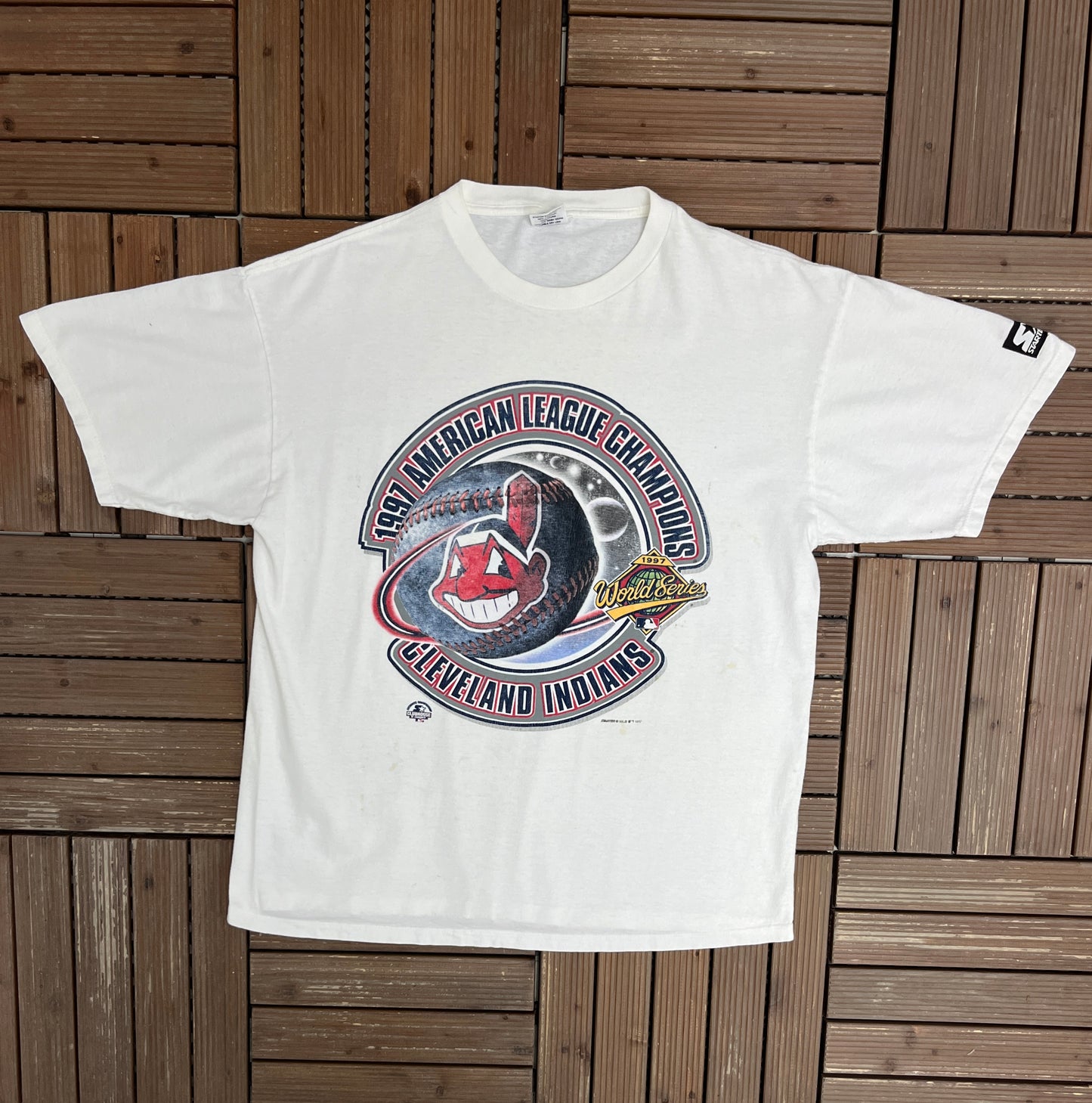 Cleveland Indians American League Champions Graphic Tee | Size Large | Vintage 1990s MLB Baseball White T-Shirt |