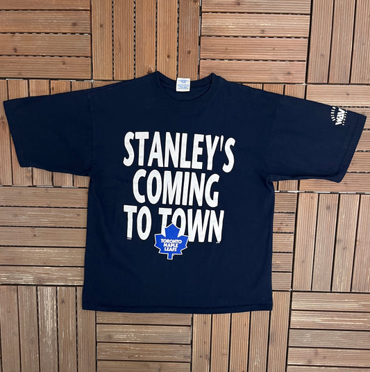 Toronto Maple Leafs Stanley's Coming To Town Graphic Tee | Size X-Large | Vintage 2000s NHL Hockey Blue T-Shirt |