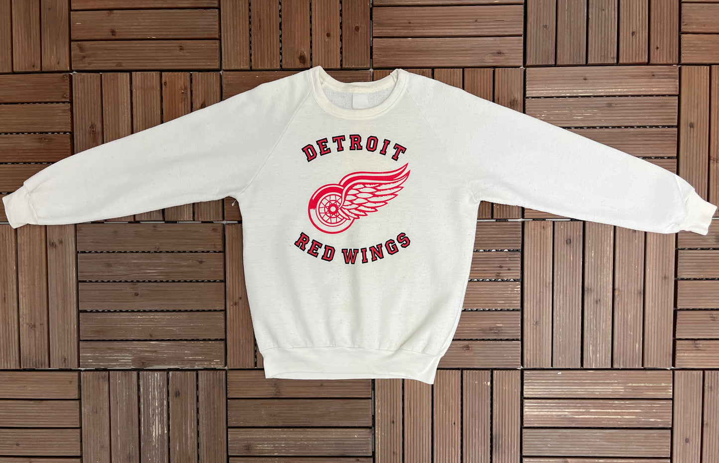 Detroit Red Wings Graphic Crewneck | Size Small | Vintage 1980s NHL Hockey White Sweater |