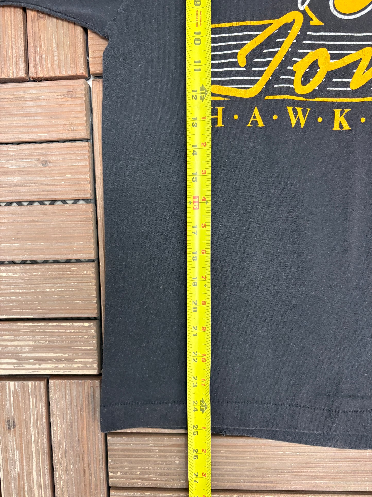 Iowa Hawkeyes Graphic Tee | Size Large | Vintage 1980s College Black T-Shirt |