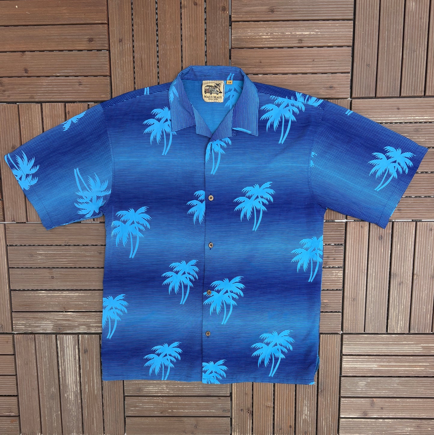 Maui Maui Palm Trees Graphic Hawaiian Shirt | Size Large | Vintage 1990s Scenic Hawaiian Shirt |