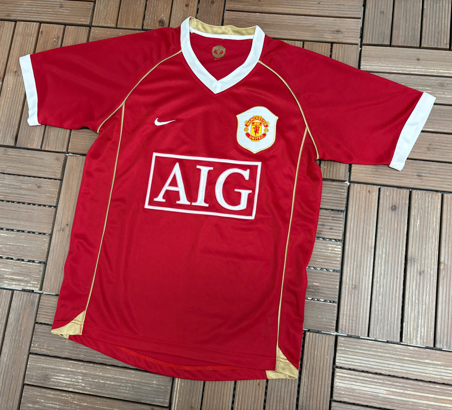 Manchester United 2006-2007 Home Kit | Size Large | Vintage 2000s EPL Soccer Red Jersey |