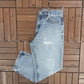 Levi Strauss & Co 550 Relaxed Fit Blue Denim Jeans | Size 33 x 30 | Vintage 2000s Levi's Light Blue Jeans |