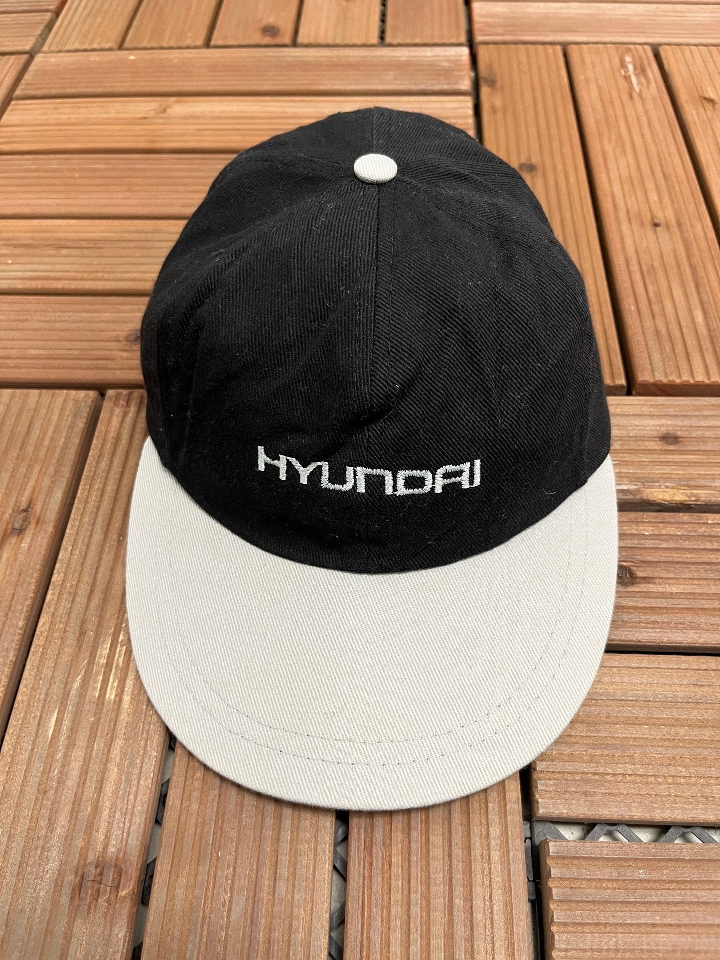 Hyundai Embroidered Graphic Hat | Metal Clasp | Vintage 1990s Car Promotional Black Cap |