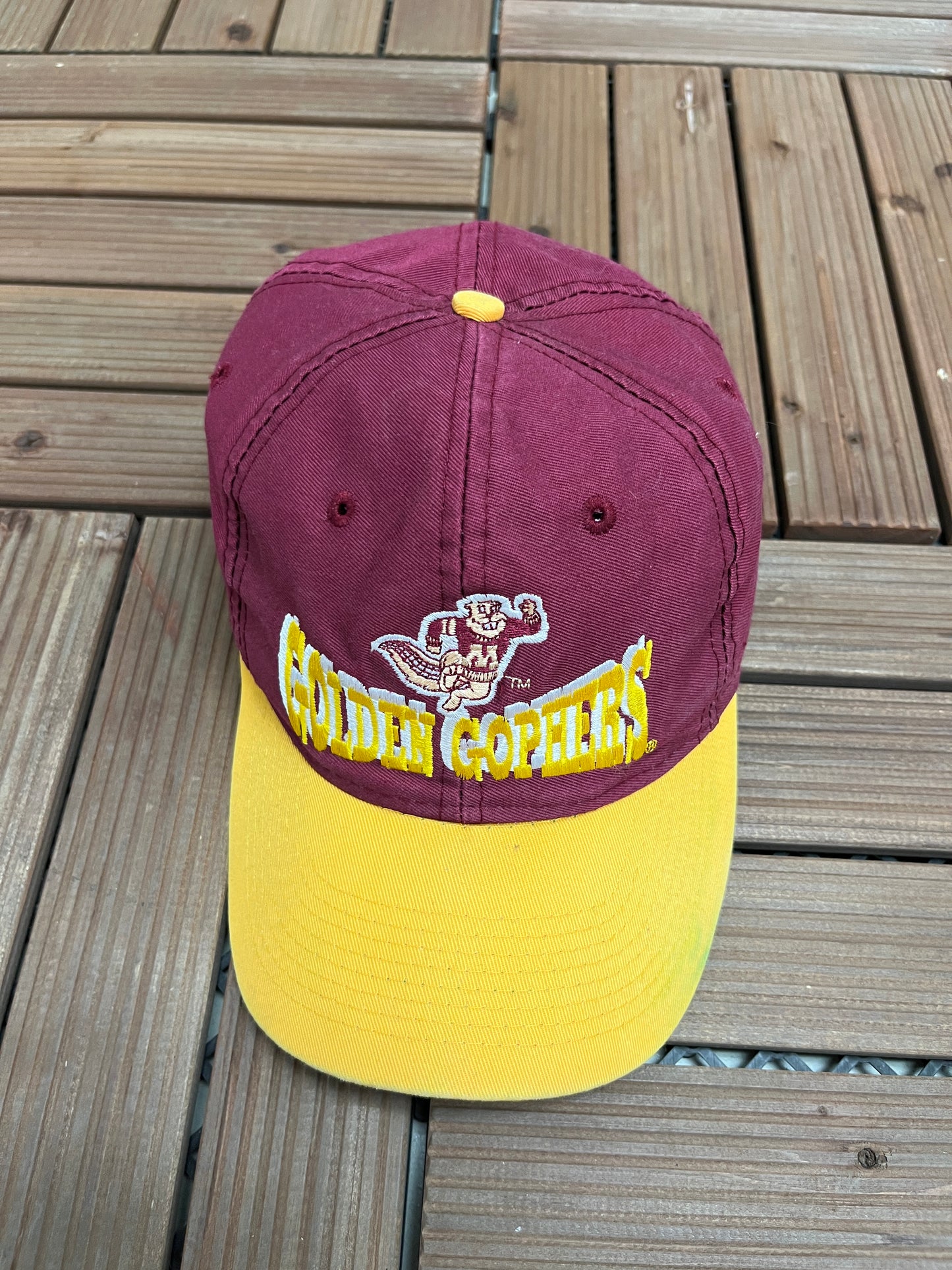 Minnesota Golden Gophers Graphic Hat | Snap Back | Vintage 1990s College Red Cap |