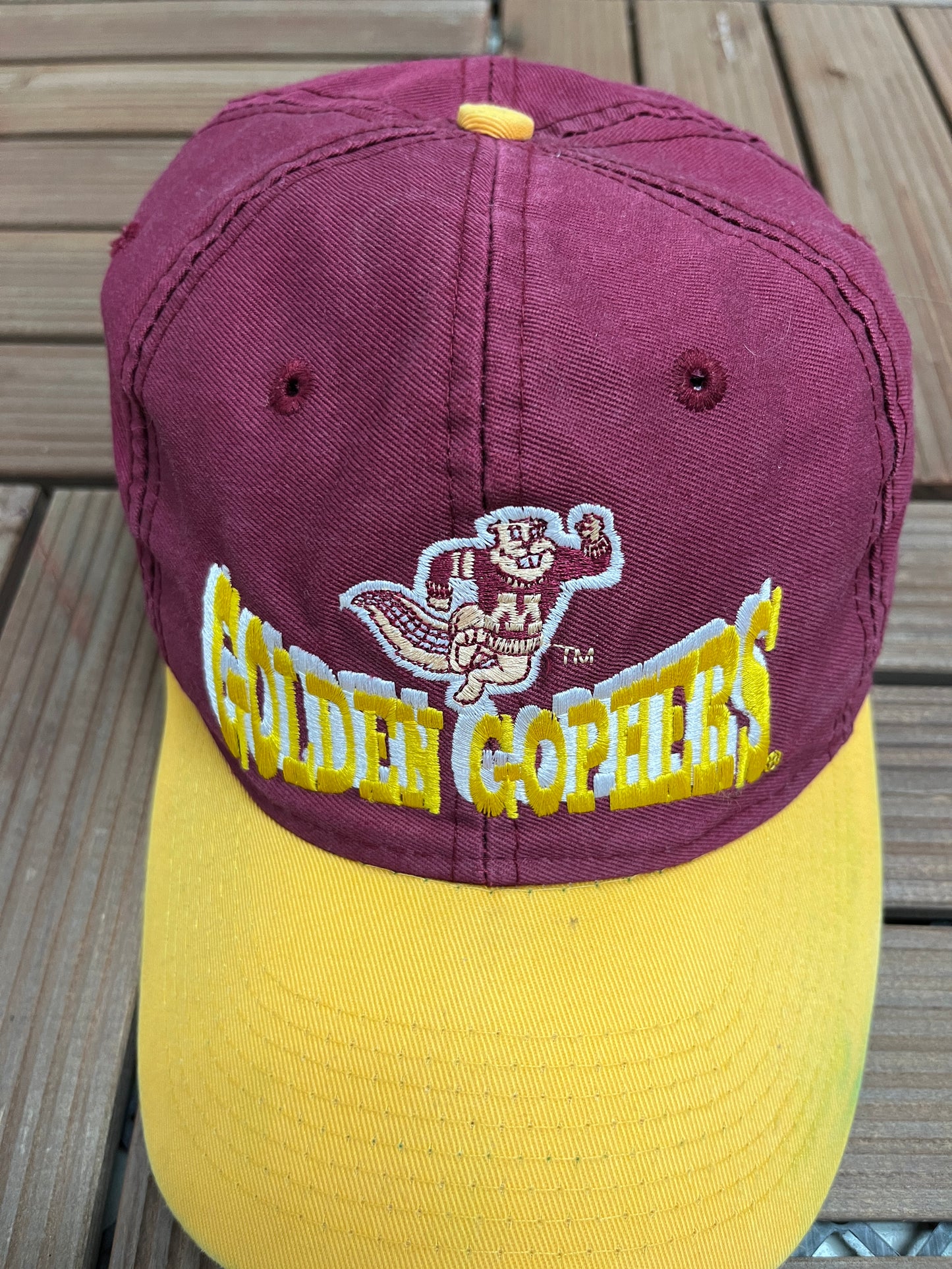 Minnesota Golden Gophers Graphic Hat | Snap Back | Vintage 1990s College Red Cap |