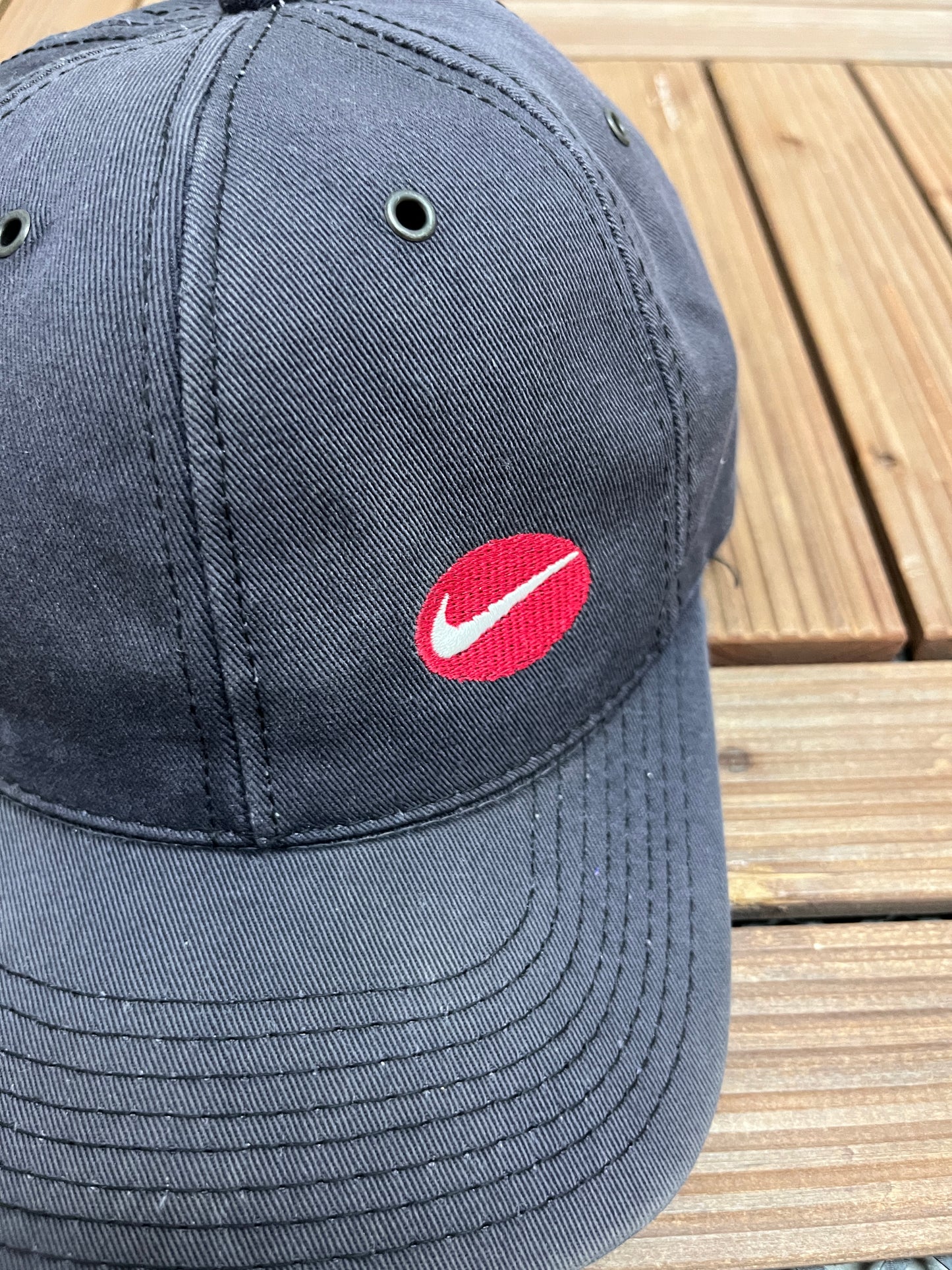 Nike Embroidered Swoosh Graphic Hat | Metal Clasp | Vintage 2000s Nike Branded Black Cap |