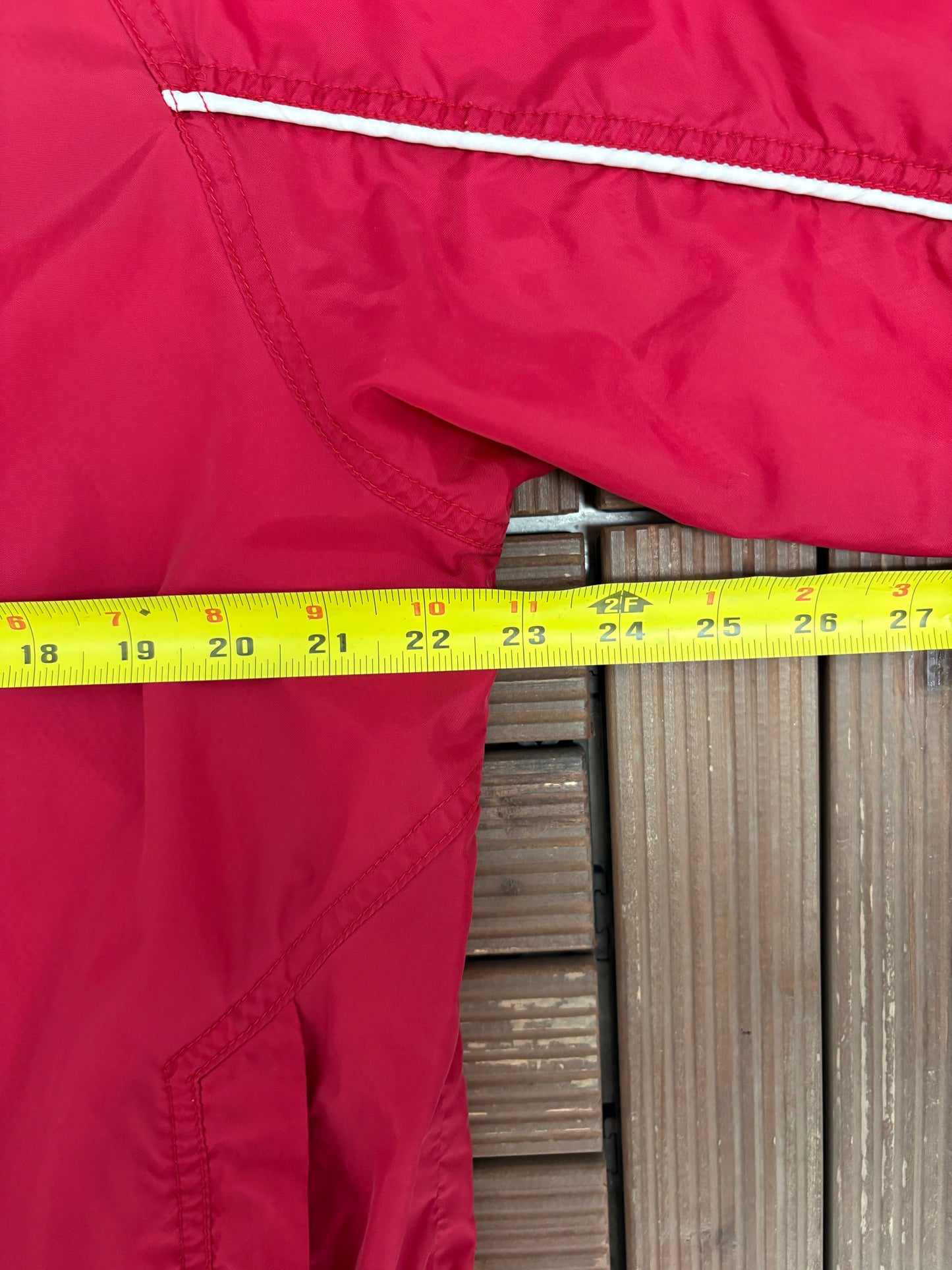 Nike Embroidered Swoosh Windbreaker Jacket | Size Medium | Vintage 2000s Branded Red Zip Up Windbreaker |