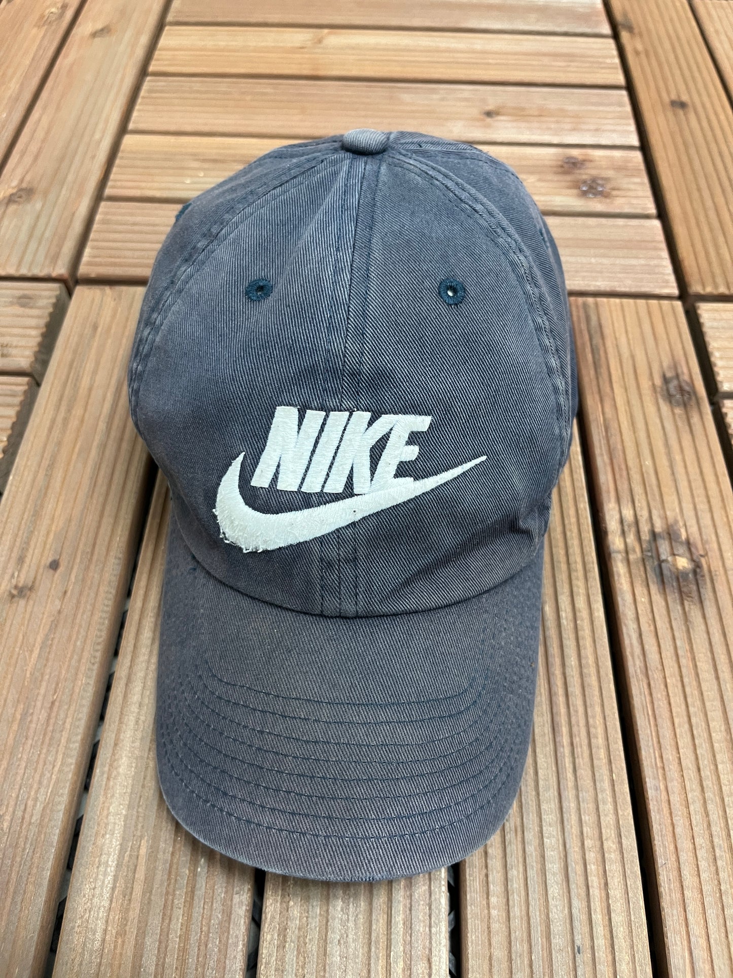 Nike Small Embroidered Swoosh Hat | Metal Clasp | Vintage 2000s Black Nike Branded Cap |