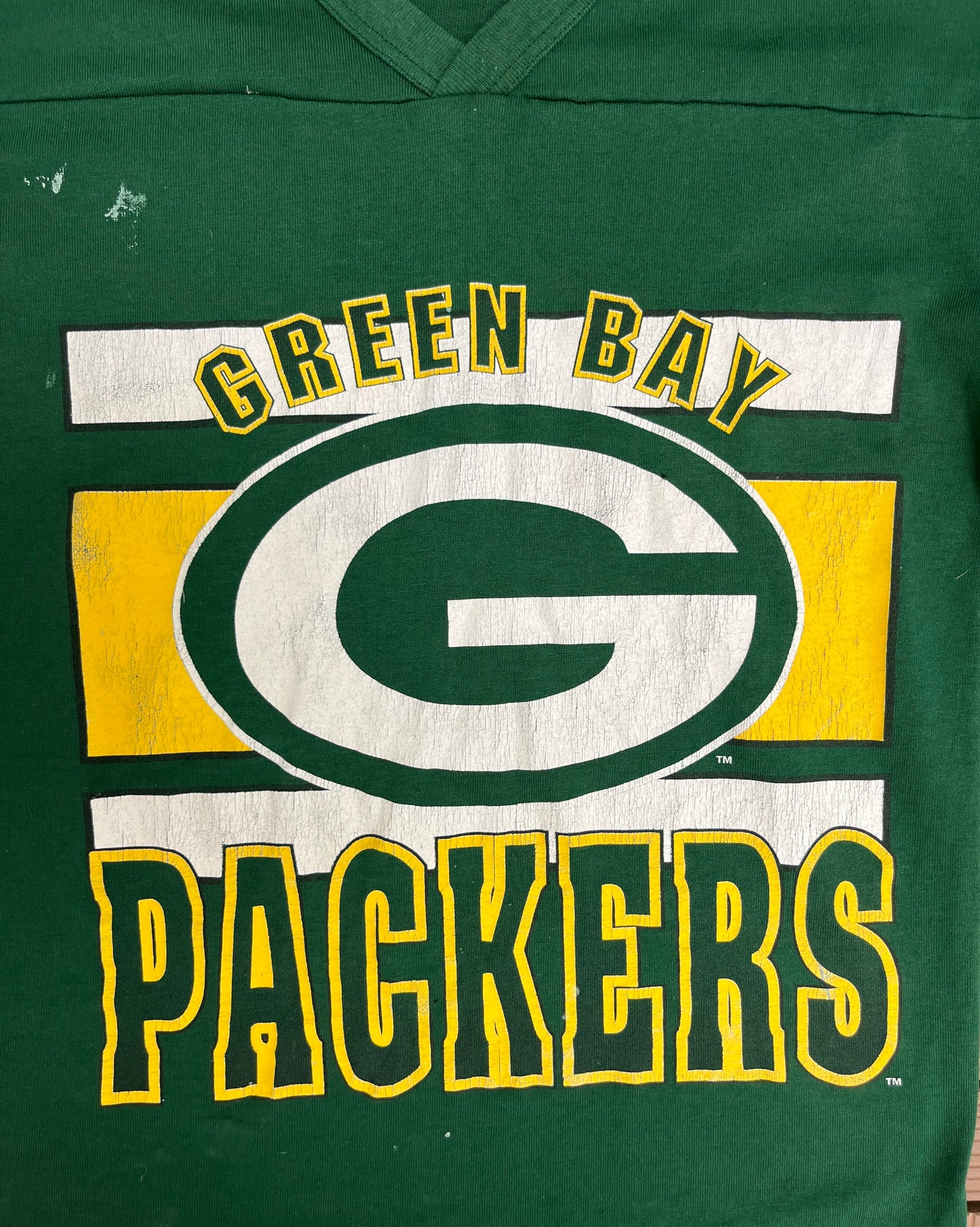 Green Bay Packers Graphic Tee | Size Medium | Vintage 1990s NFL Football Green T-Shirt |