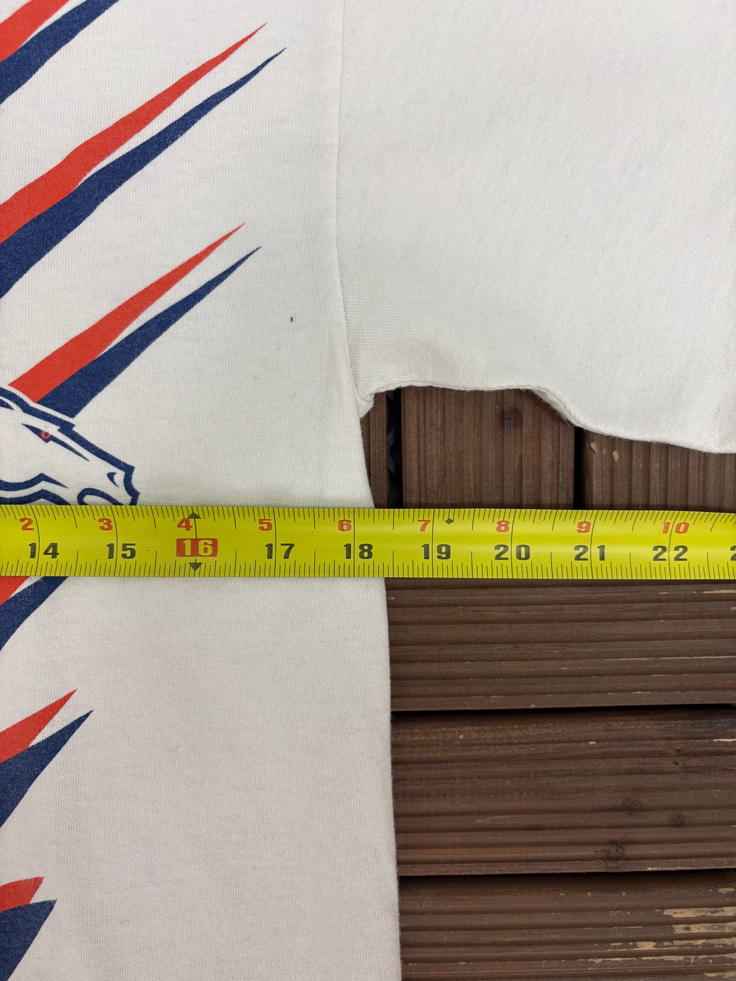 Denver Broncos Graphic Tee | Size Small | Vintage 1990s Starter NFL Football White T-Shirt |