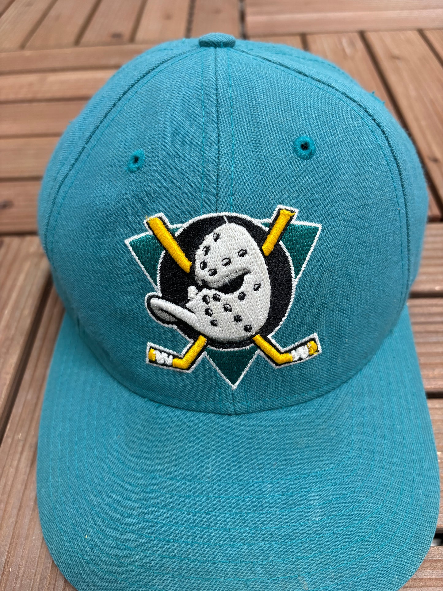 Anaheim Mighty Ducks Graphic Hat | Snap Back | Vintage 2000s NHL Hockey Green Cap |