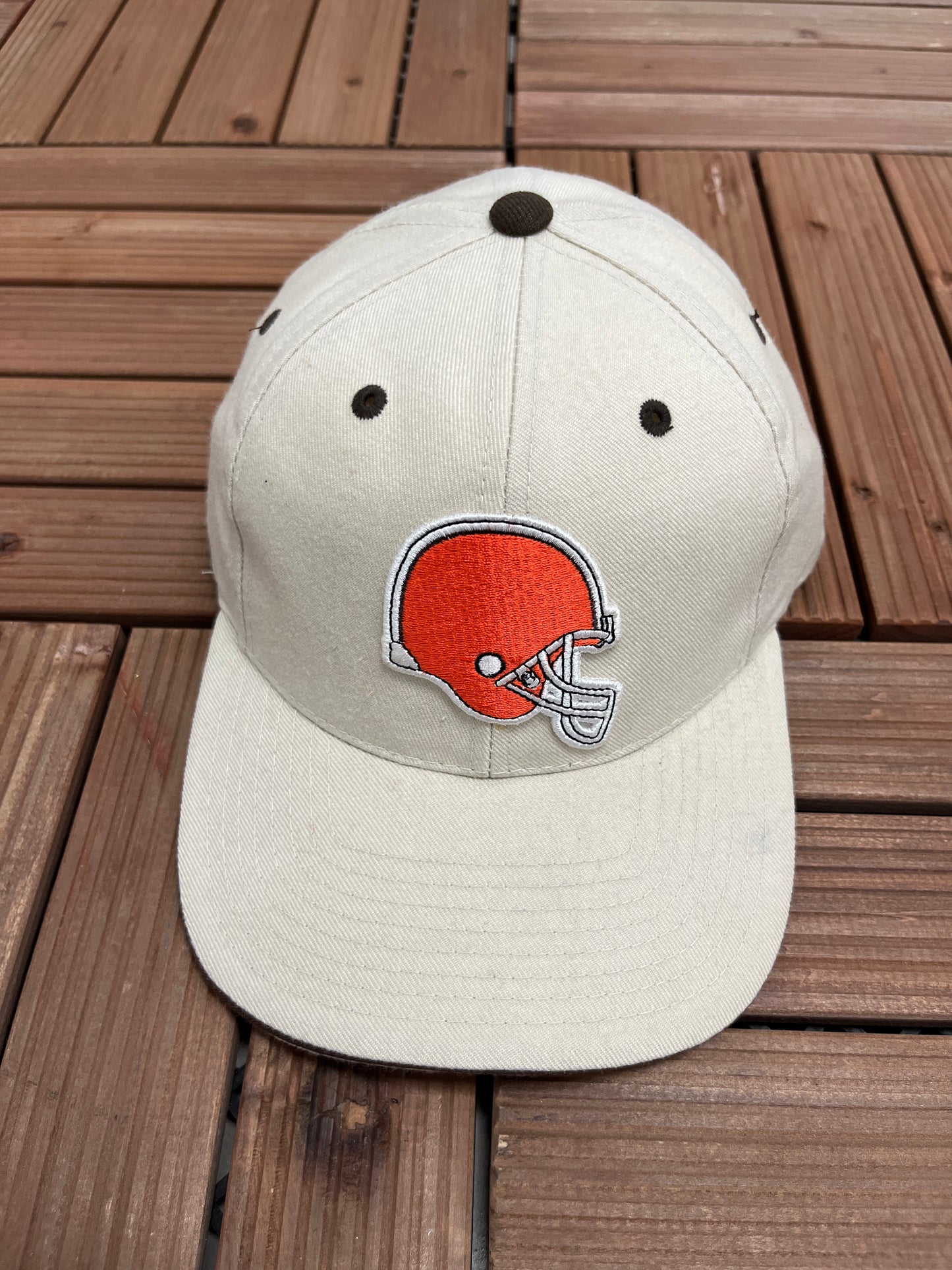 Cleveland Browns Embroidered Graphic Hat | Strap Back | Vintage 2000s NFL Football Beige Hat |