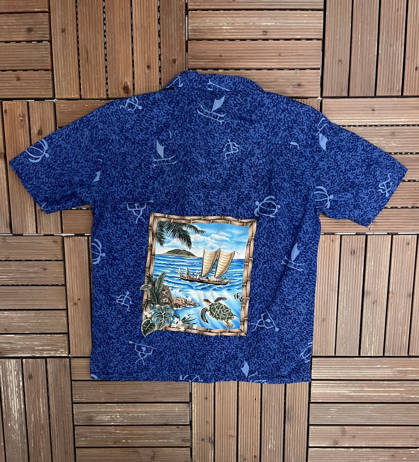 Hawaii Oceans Graphic Hawaiian Shirt | Size Large | Vintage 1990s Scenic Hawaiian Shirt |