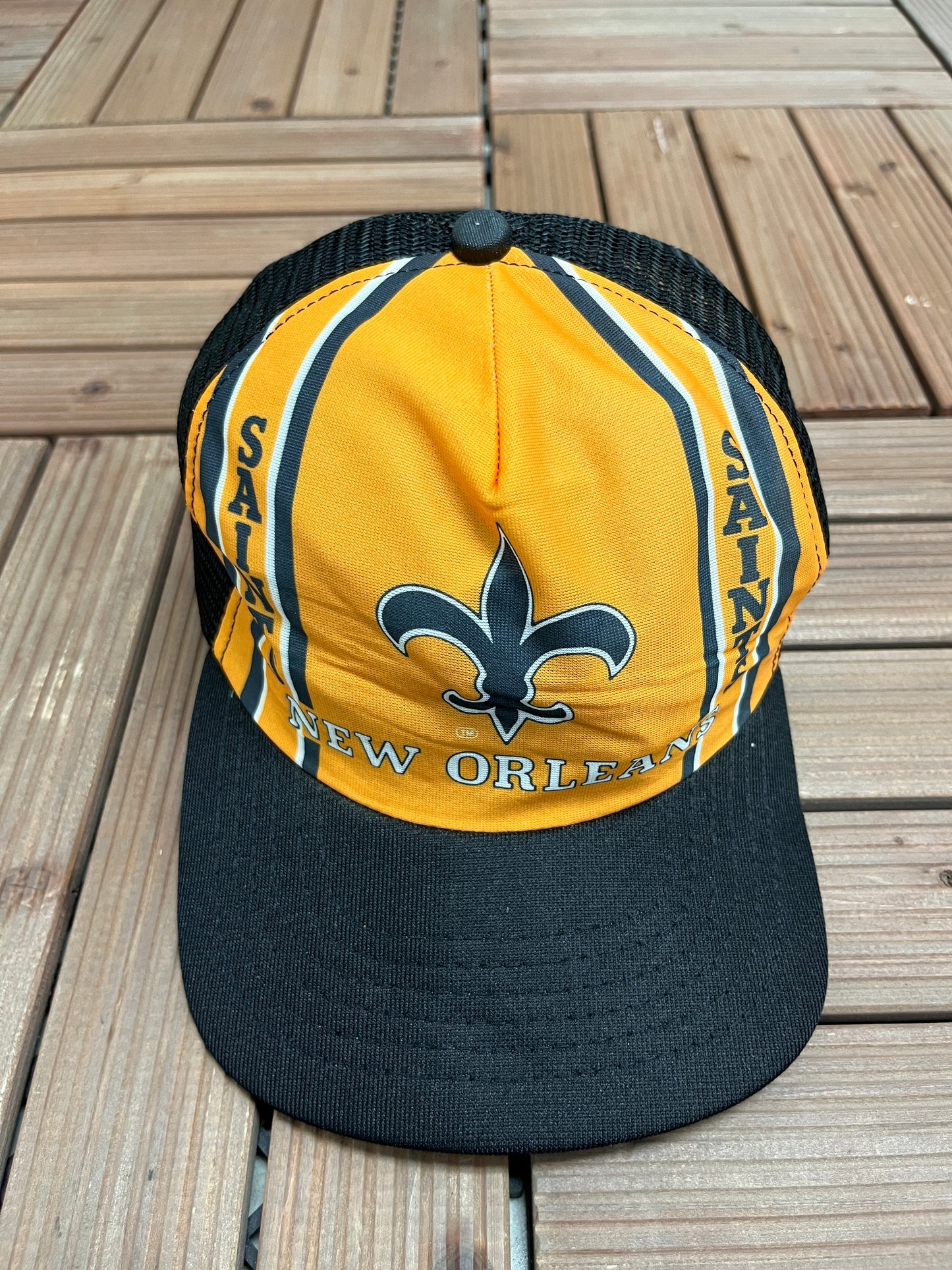 New Orleans Saints Graphic Hat | Snap Back | Vintage 1990s NFL Football Black Cap |