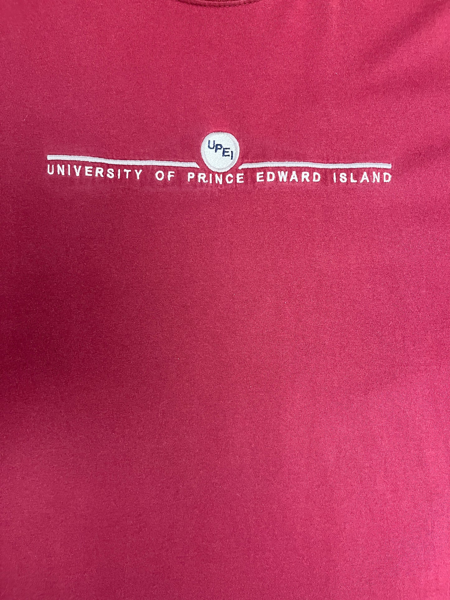 University of Prince Edward Island Graphic Tee | Size Large | Vintage 2000s University Red T-Shirt |