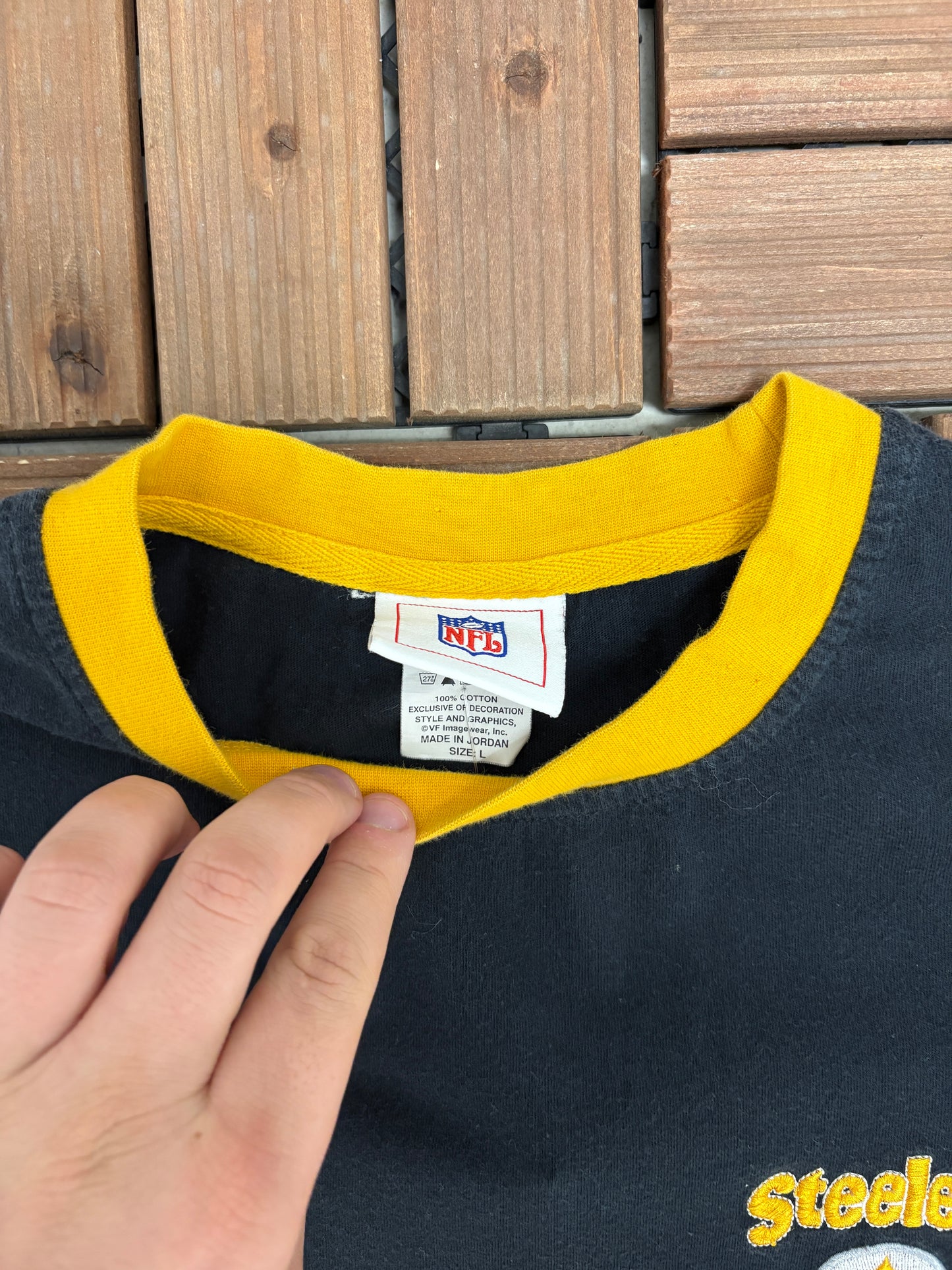 Pittsburgh Steelers Embroidered Graphic Tee | Size Large | Vintage 2000s NFL Football Black T-Shirt |