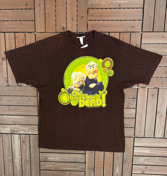The Muppets Old... It Sure Beats Dead! Graphic Tee | Size Large | Vintage 2000s Promotional Cartoon Brown T-Shirt |