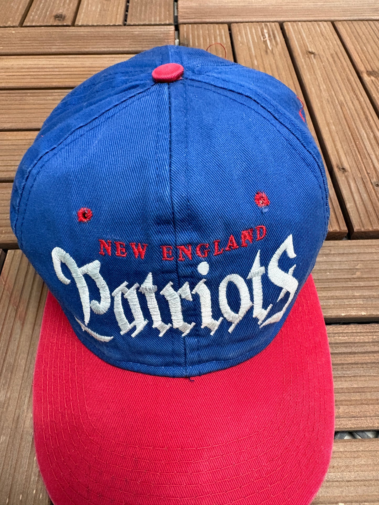 New England Patriots Embroidered Graphic Hat | Snap Back | Vintage 1990s NFL Football Blue Hat |